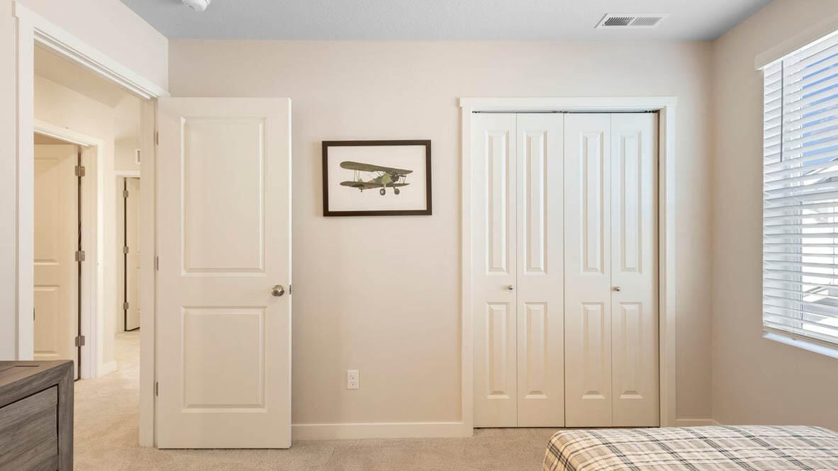 2735 NE Butler Market Road Unit: #33