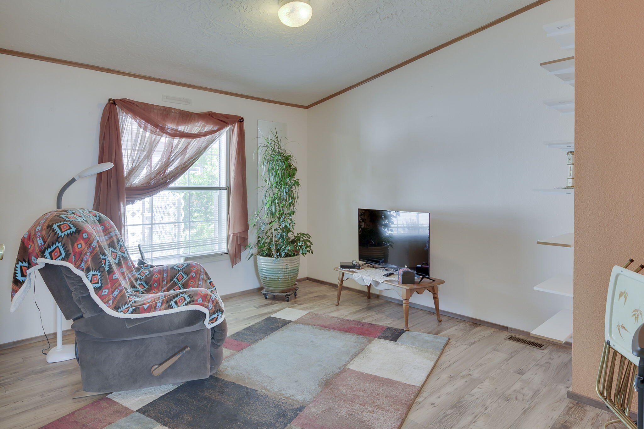 1515 NW Fir Avenue Unit: #20