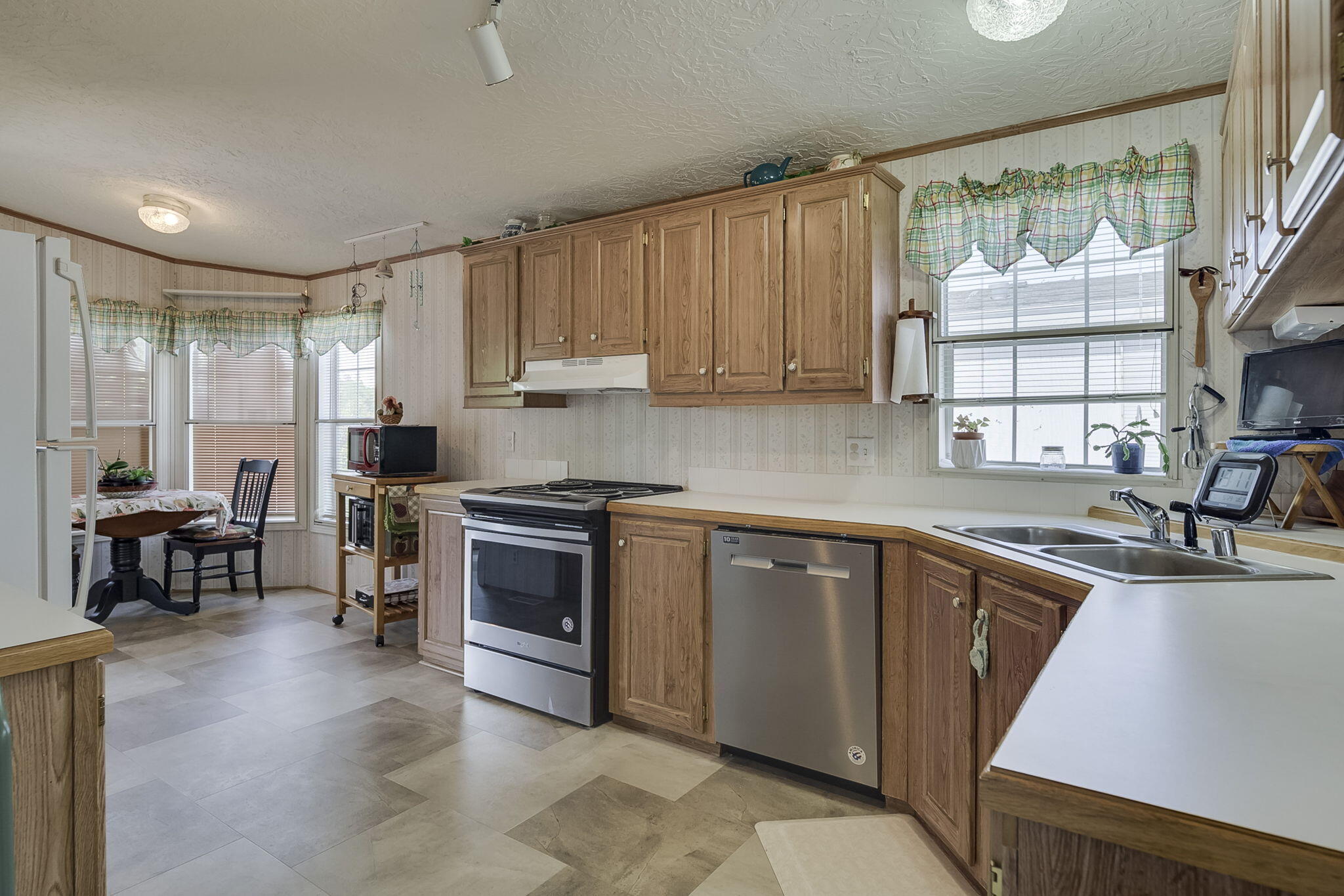 1515 NW Fir Avenue Unit: #20