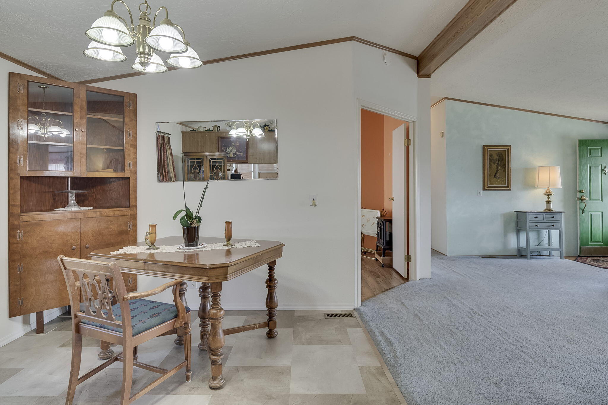 1515 NW Fir Avenue Unit: #20