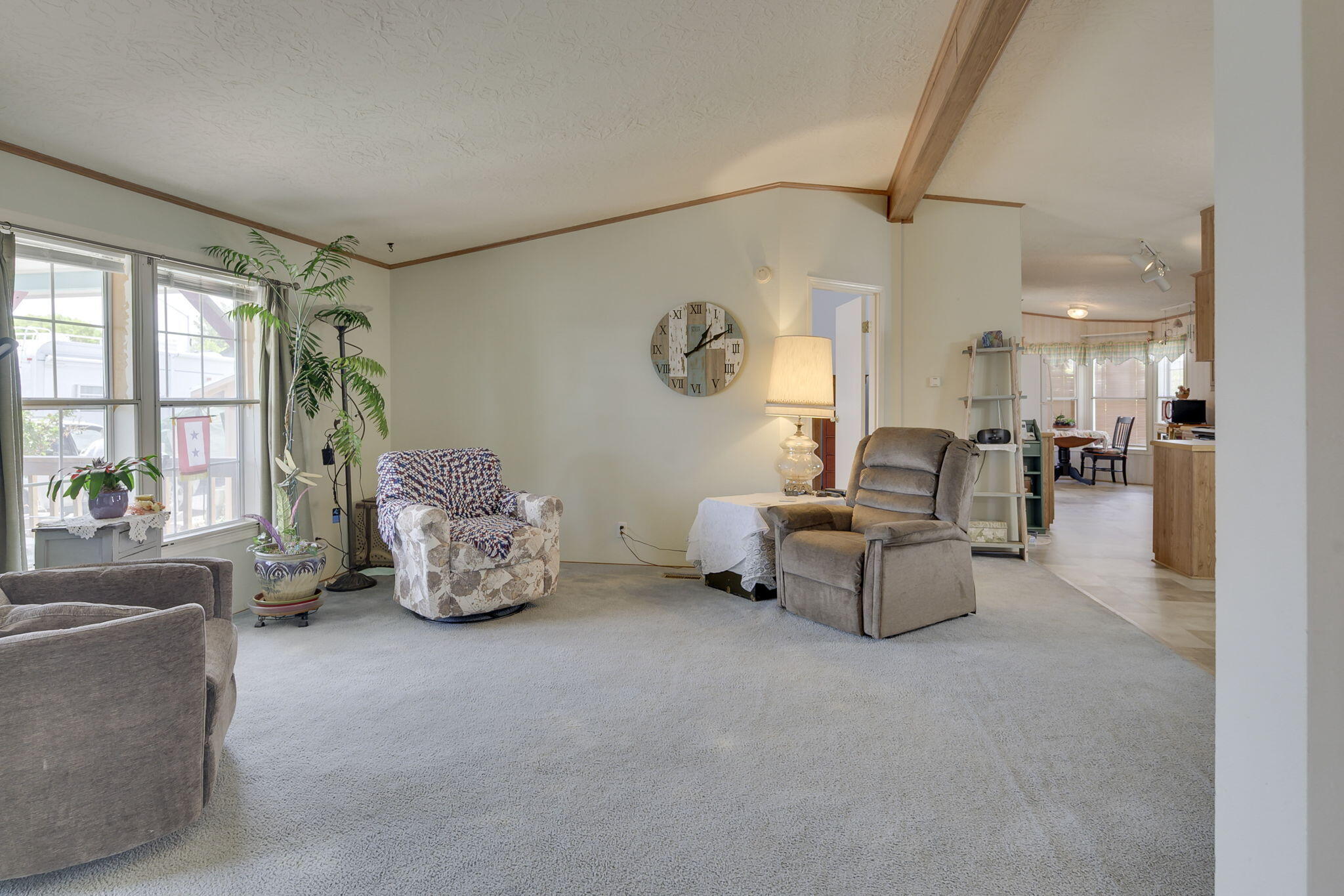 1515 NW Fir Avenue Unit: #20