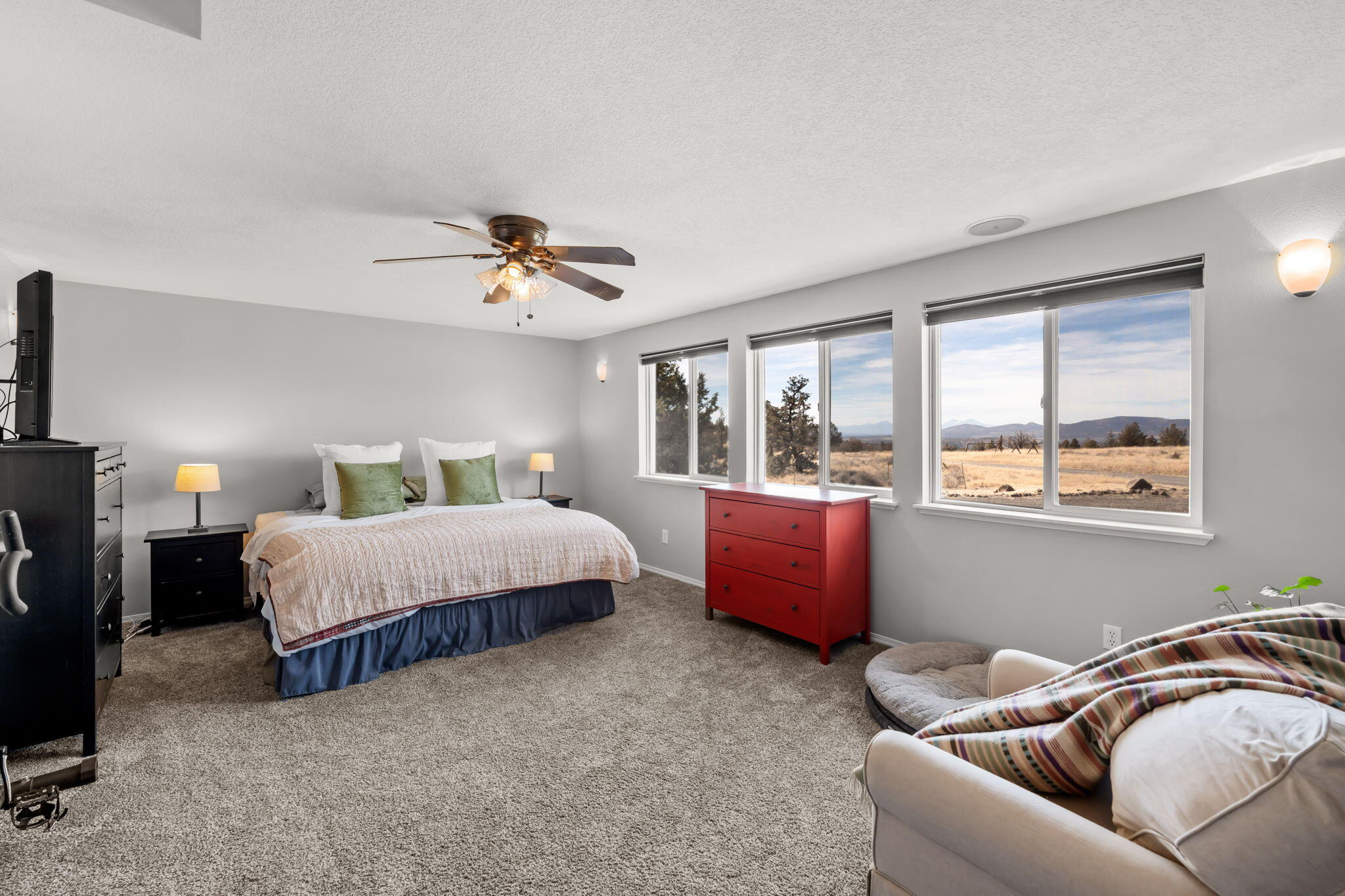 15400 SE Winchester Loop