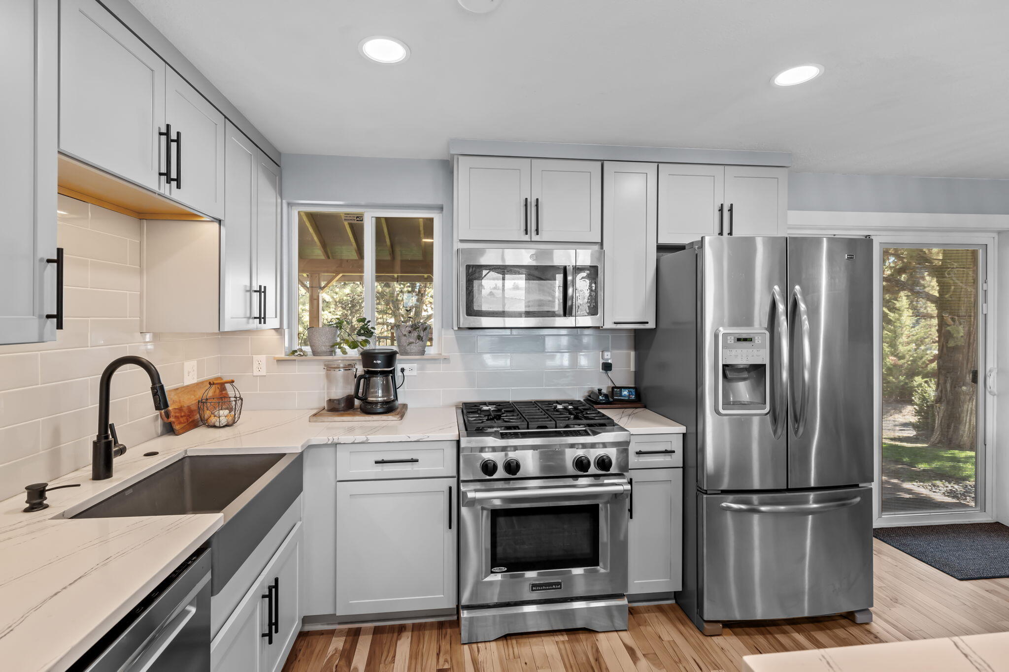 15400 SE Winchester Loop