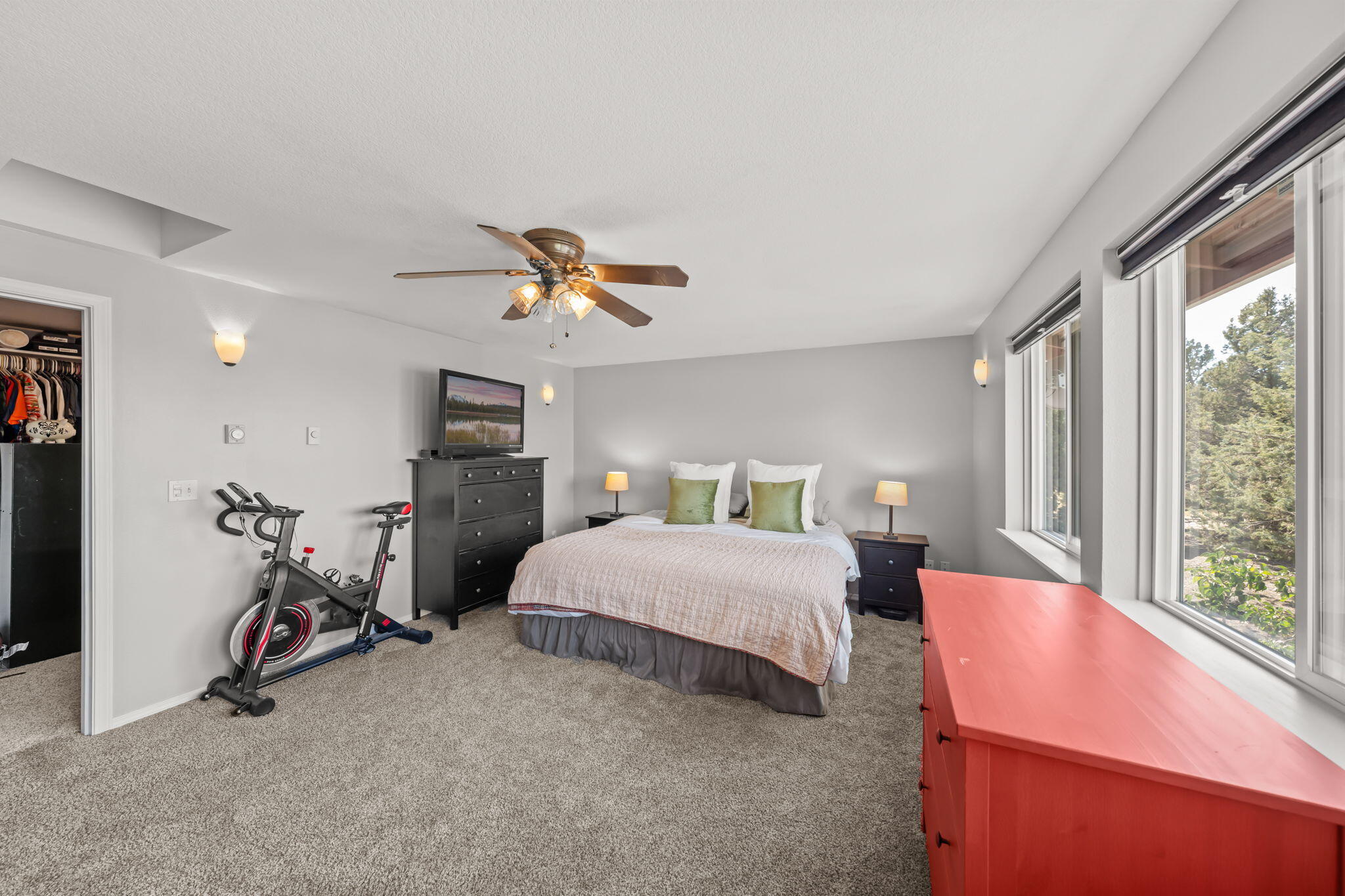 15400 SE Winchester Loop