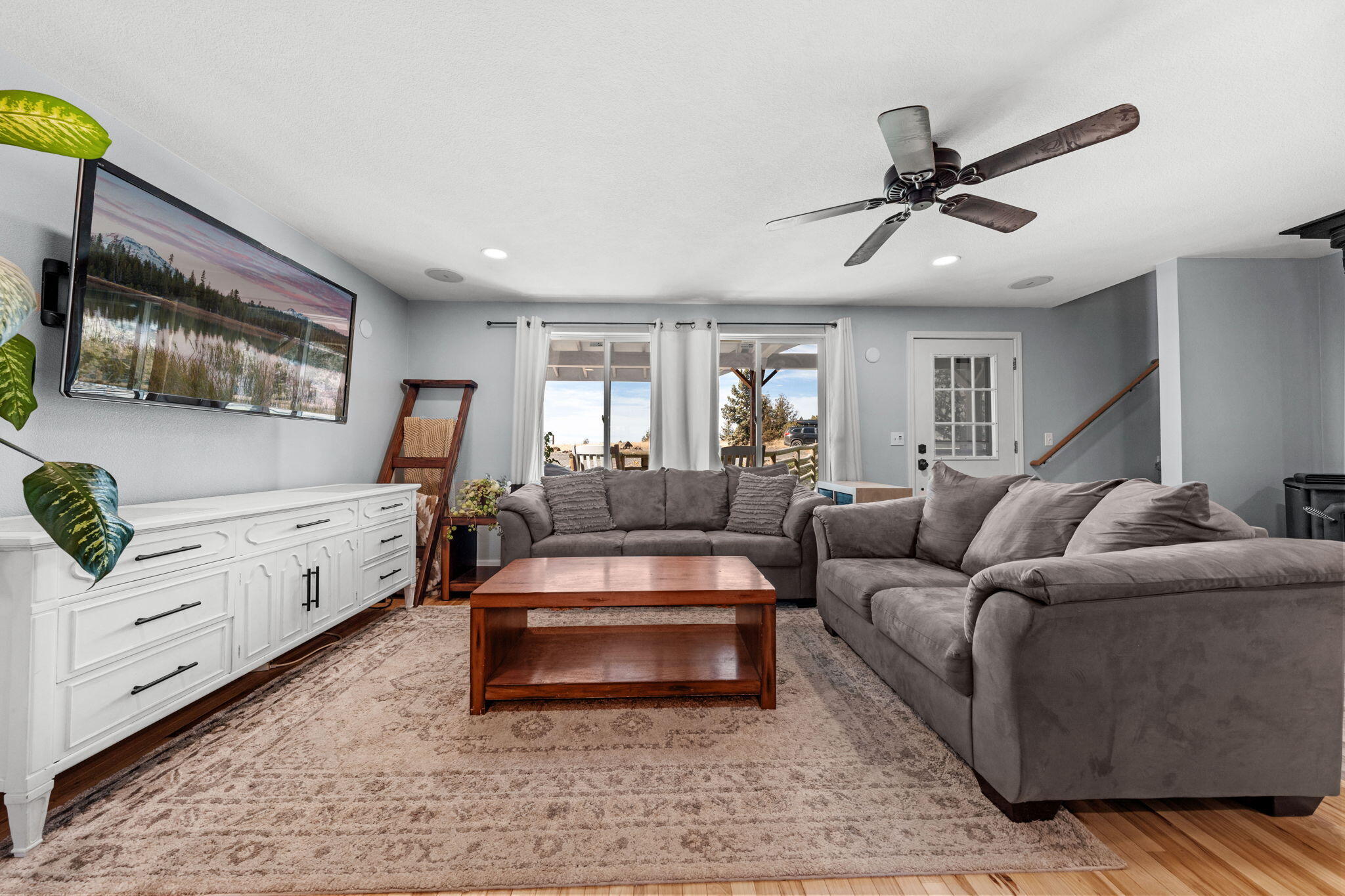 15400 SE Winchester Loop