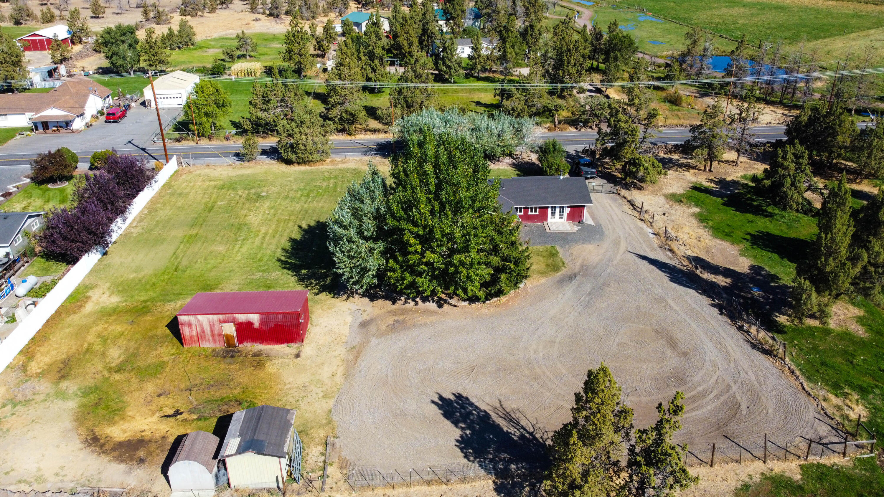 1026 NE Yucca Avenue