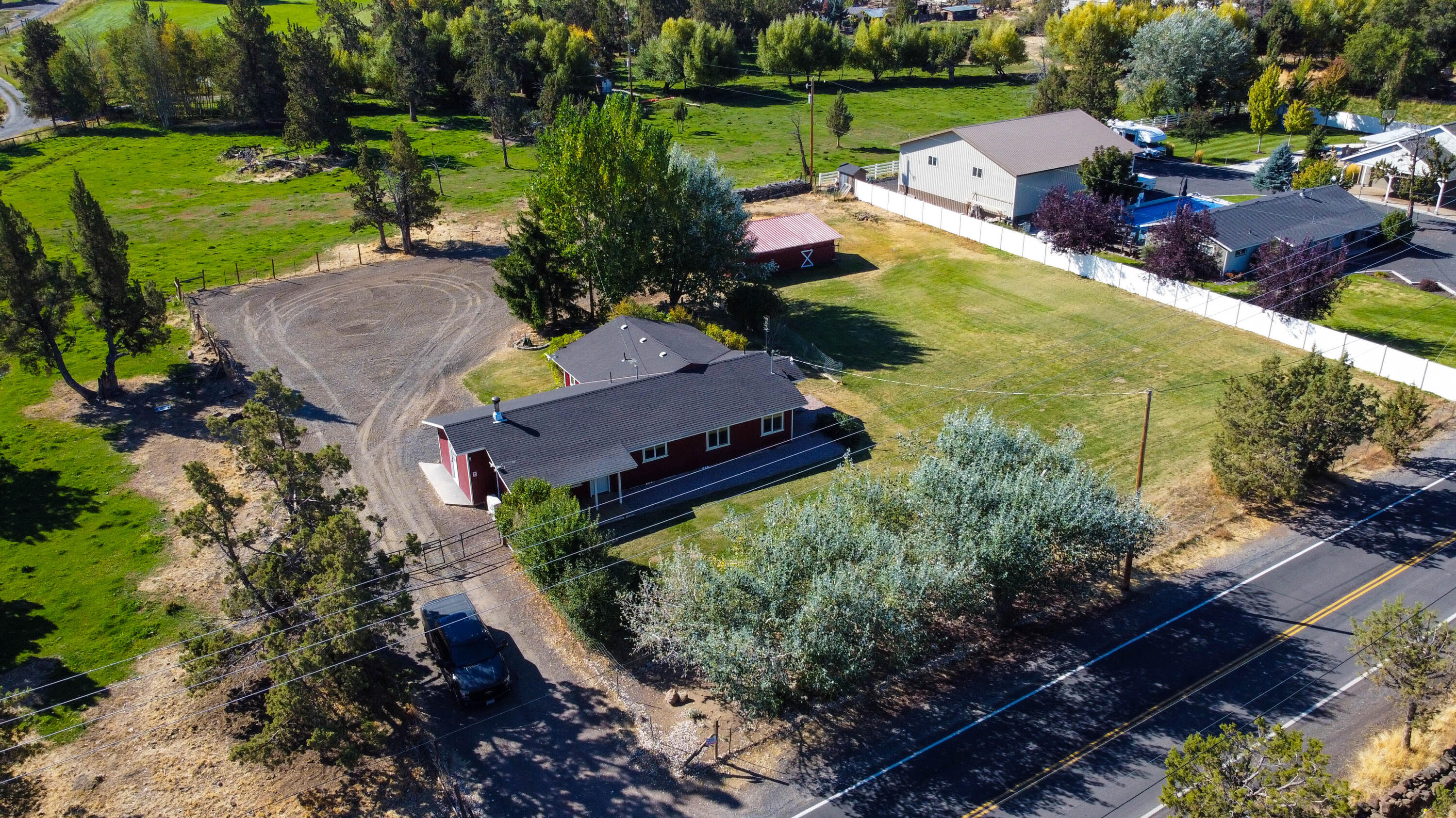 1026 NE Yucca Avenue