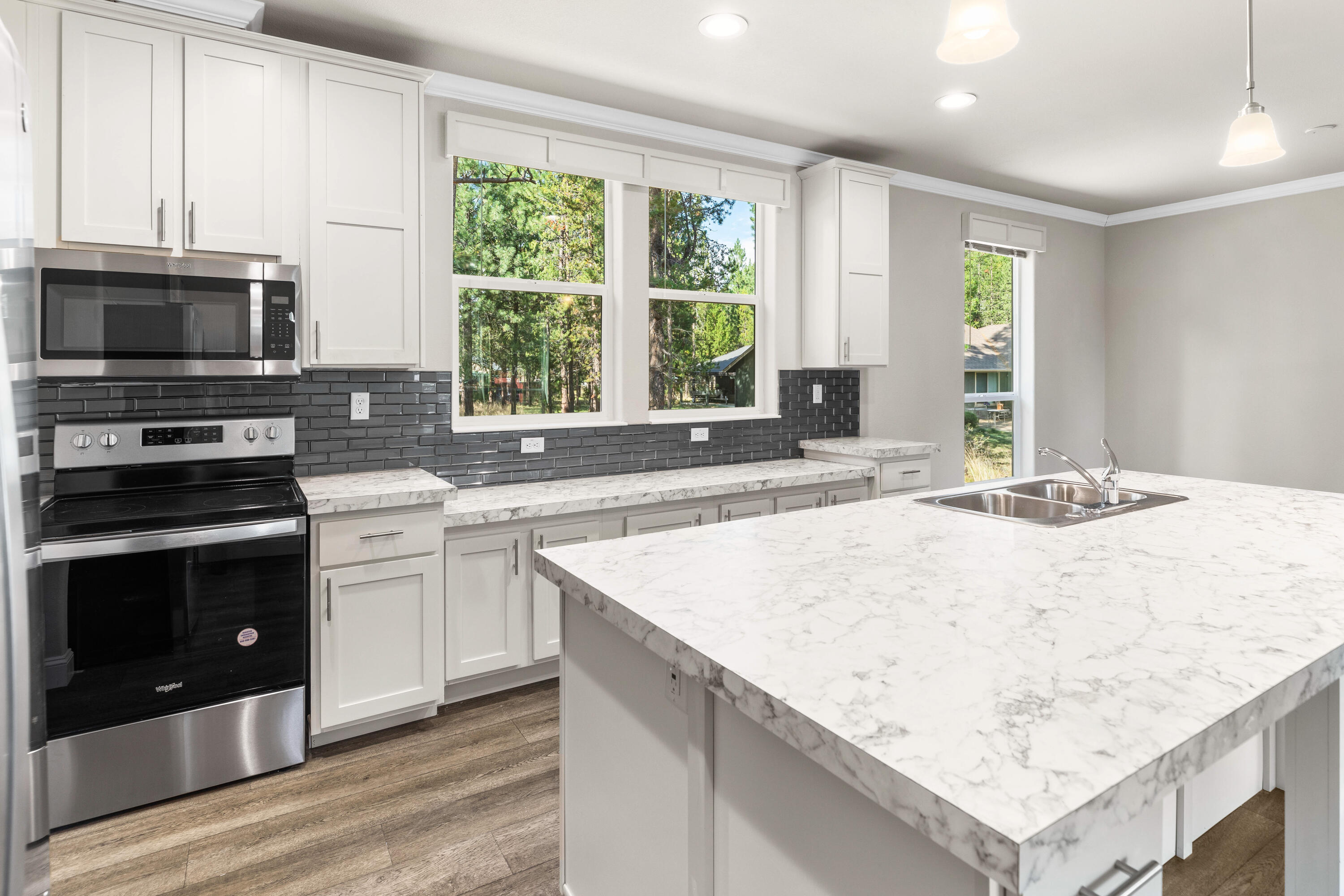 17258 Kingfisher Drive