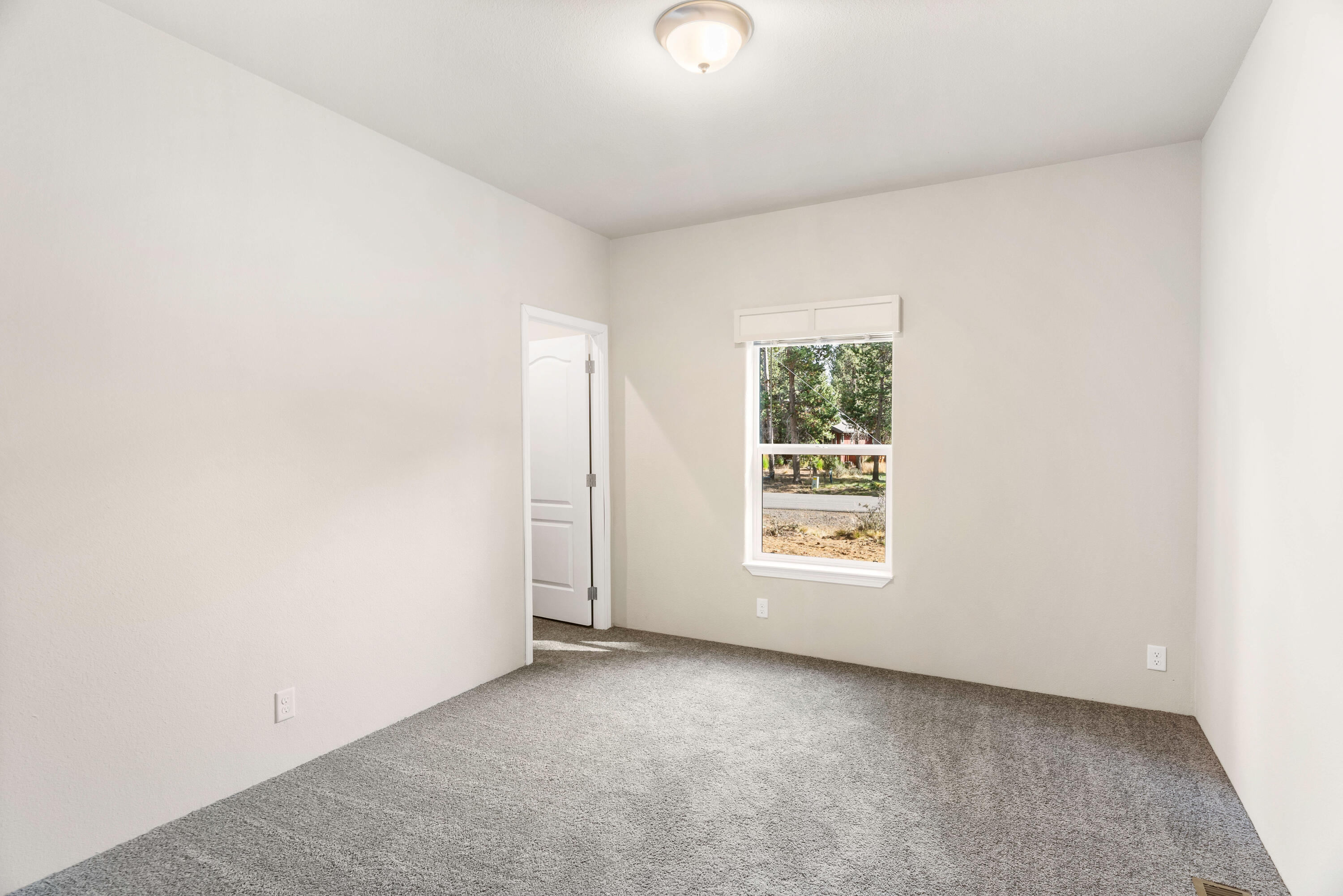 17258 Kingfisher Drive