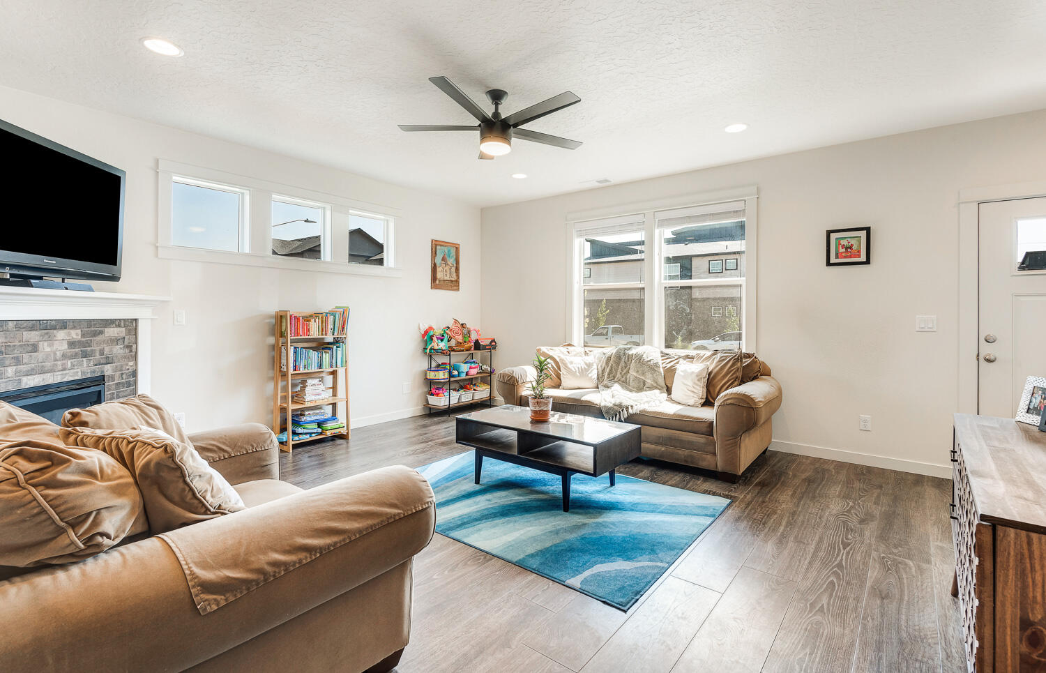 3731 SW Newberry Avenue