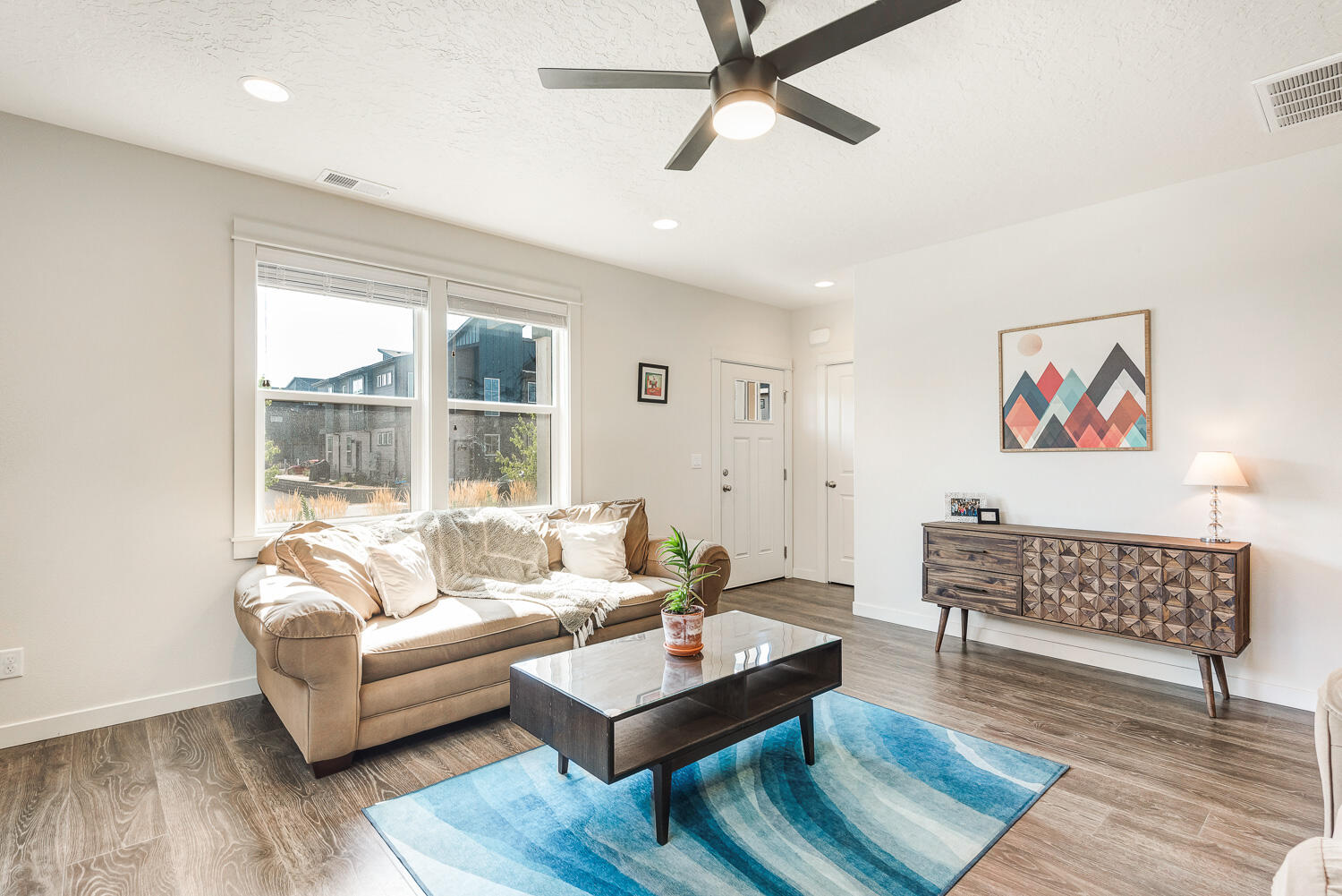 3731 SW Newberry Avenue