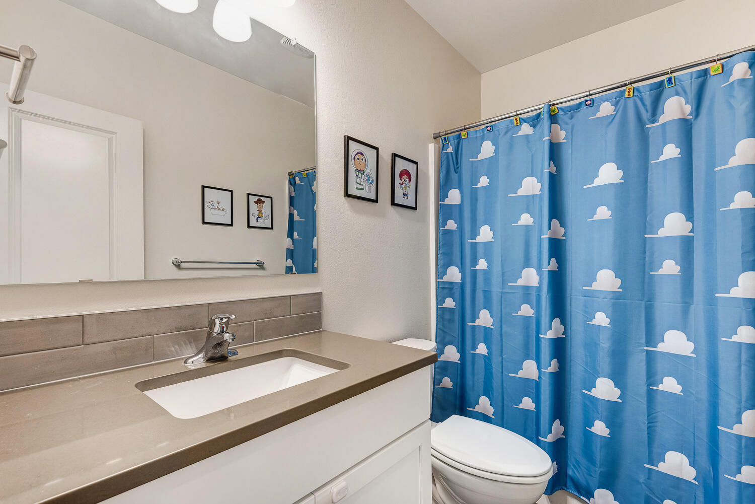 3731 SW Newberry Avenue