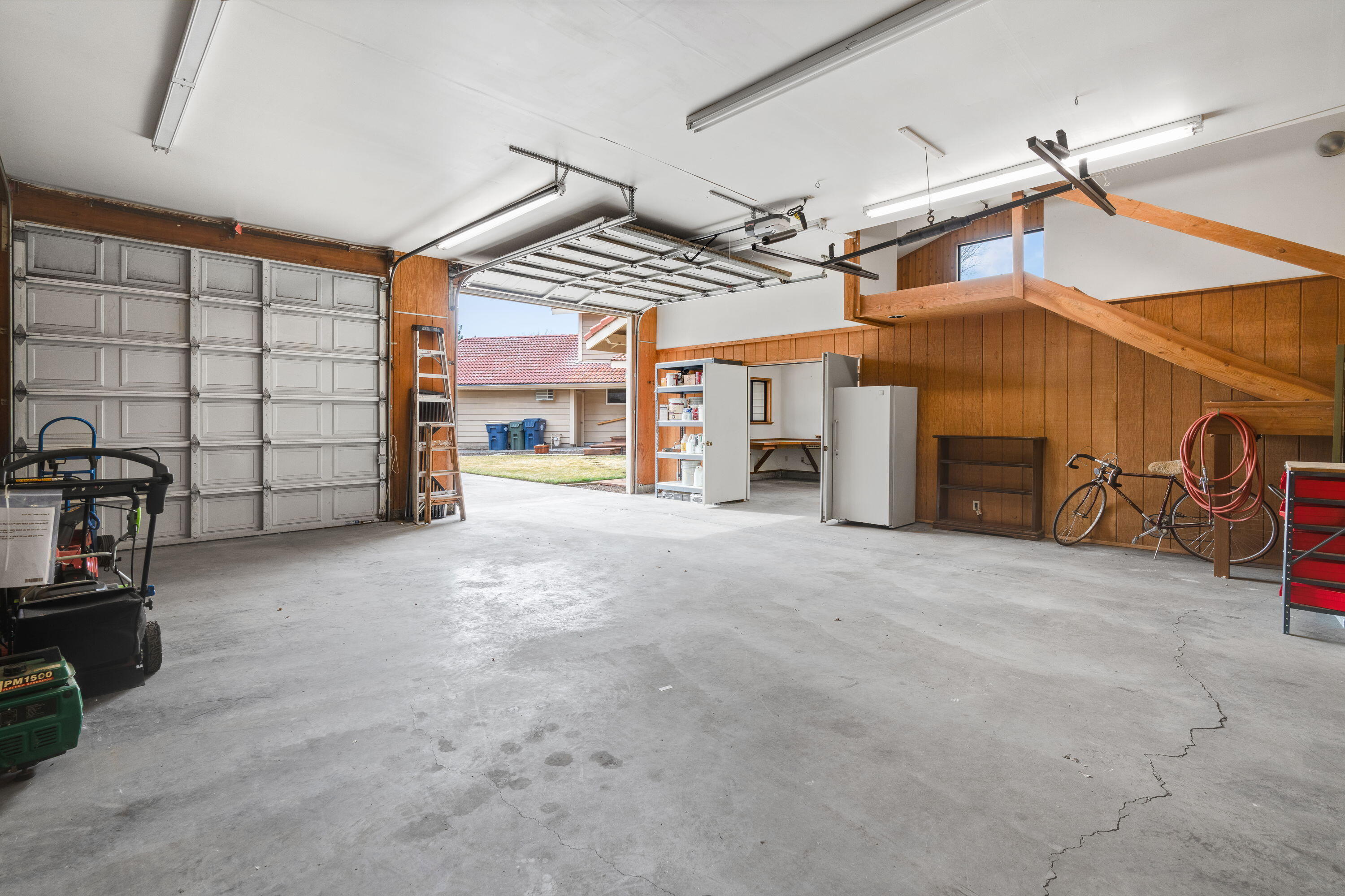 2875 NE Adrian Court