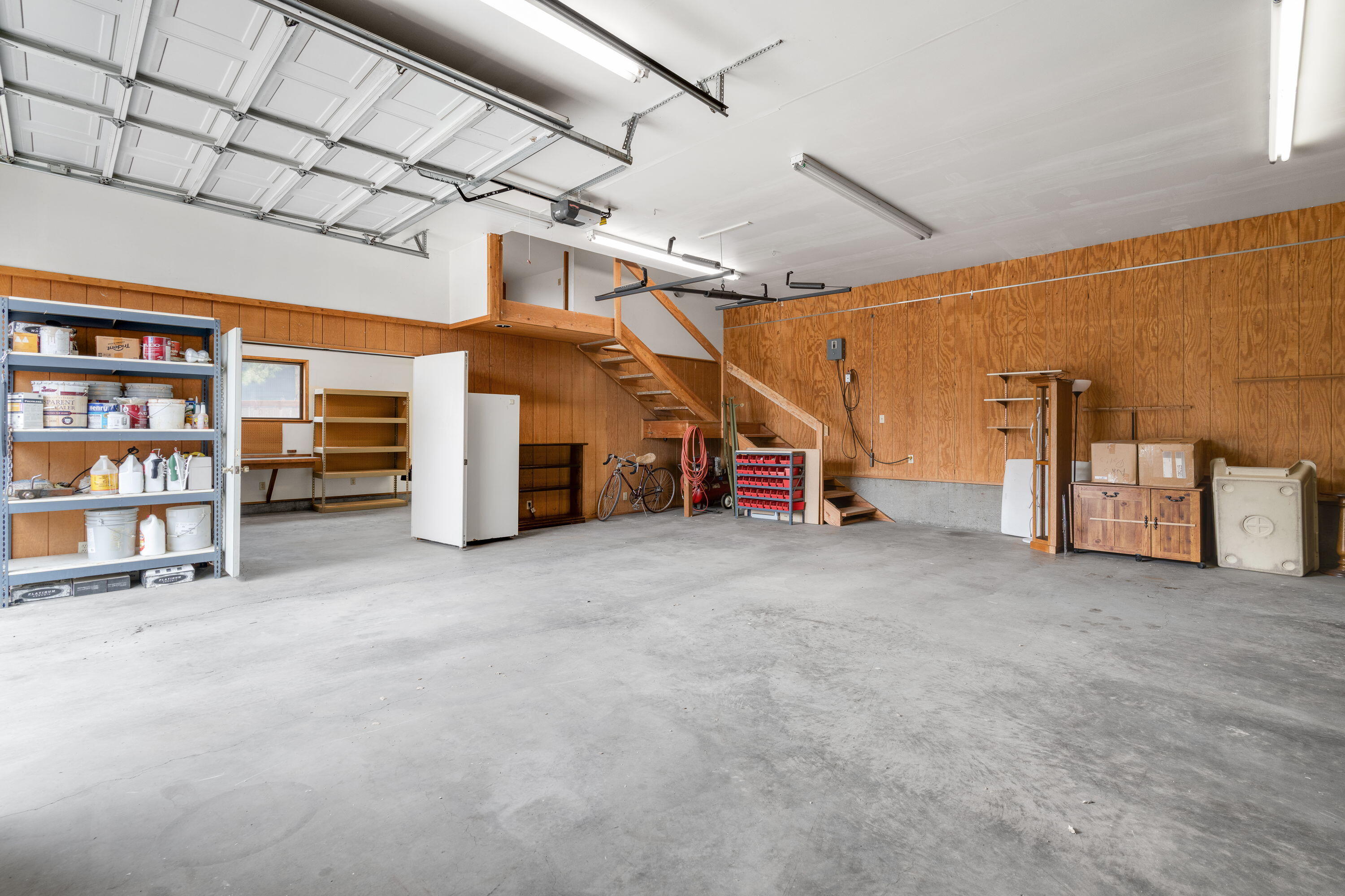 2875 NE Adrian Court