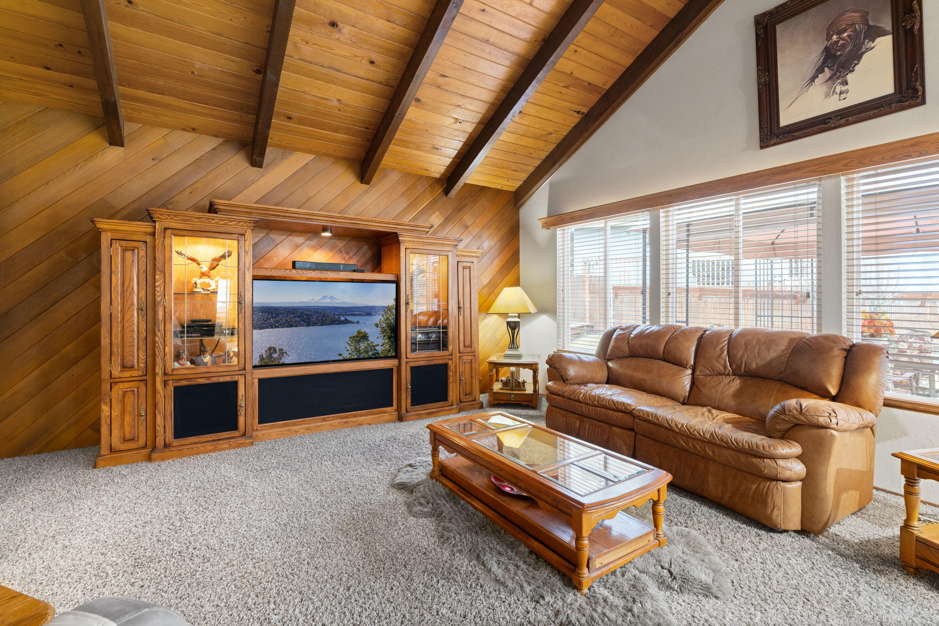 2875 NE Adrian Court