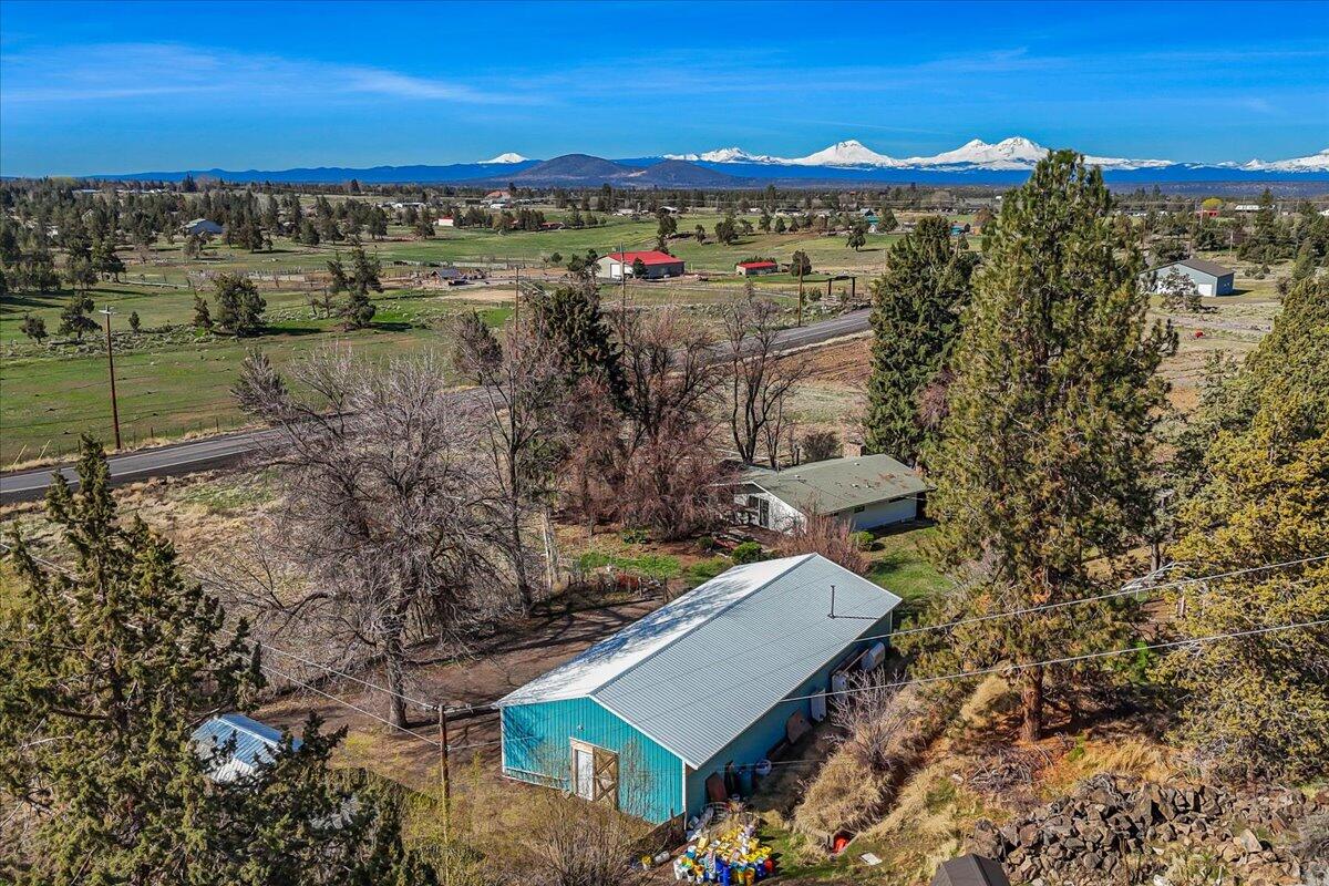 2343 NW Coyner Avenue