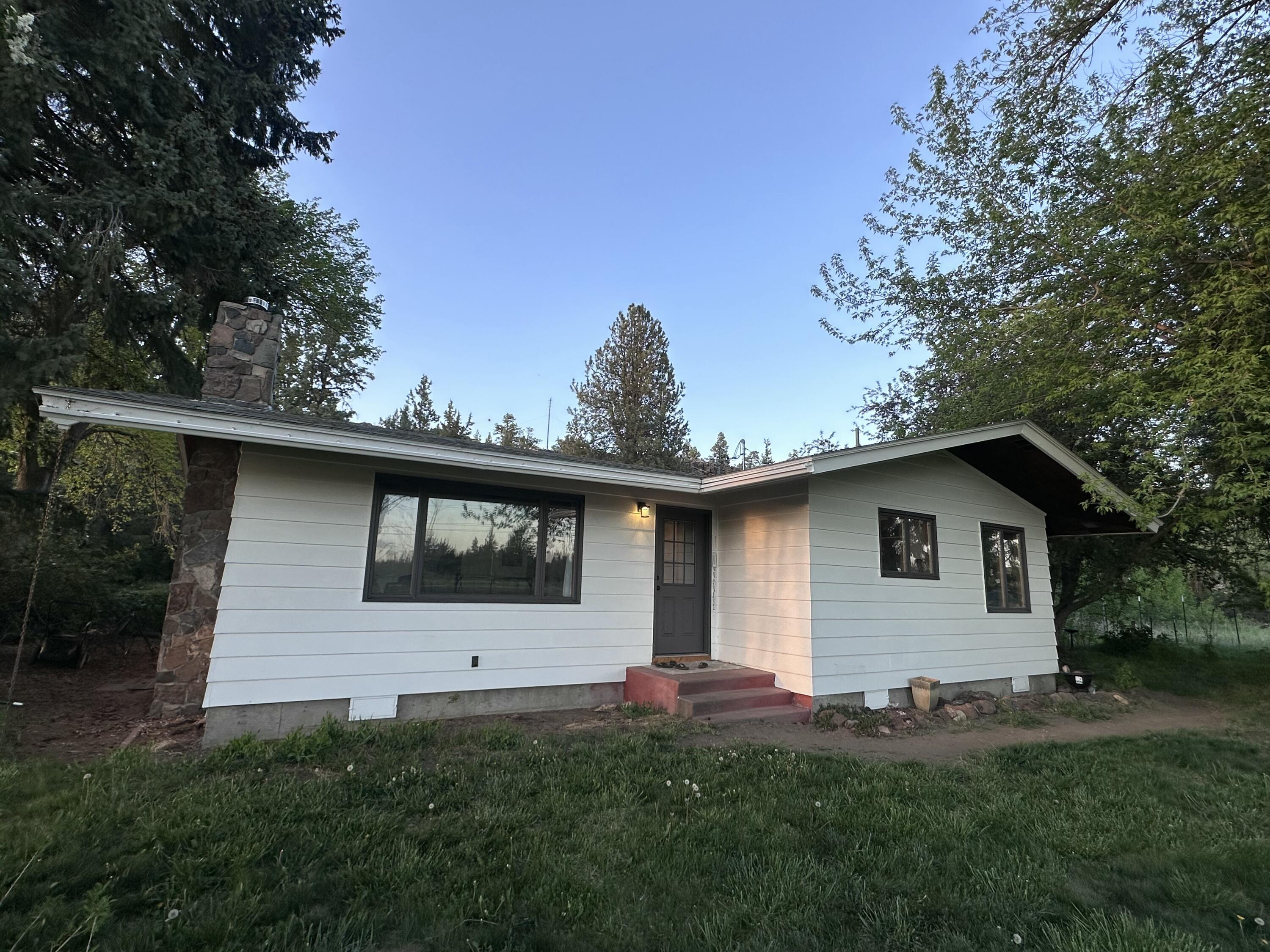 2343 NW Coyner Avenue