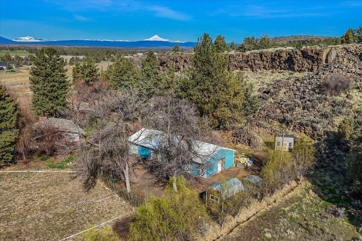 2343 NW Coyner Avenue