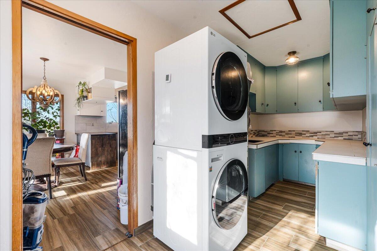 2343 NW Coyner Avenue