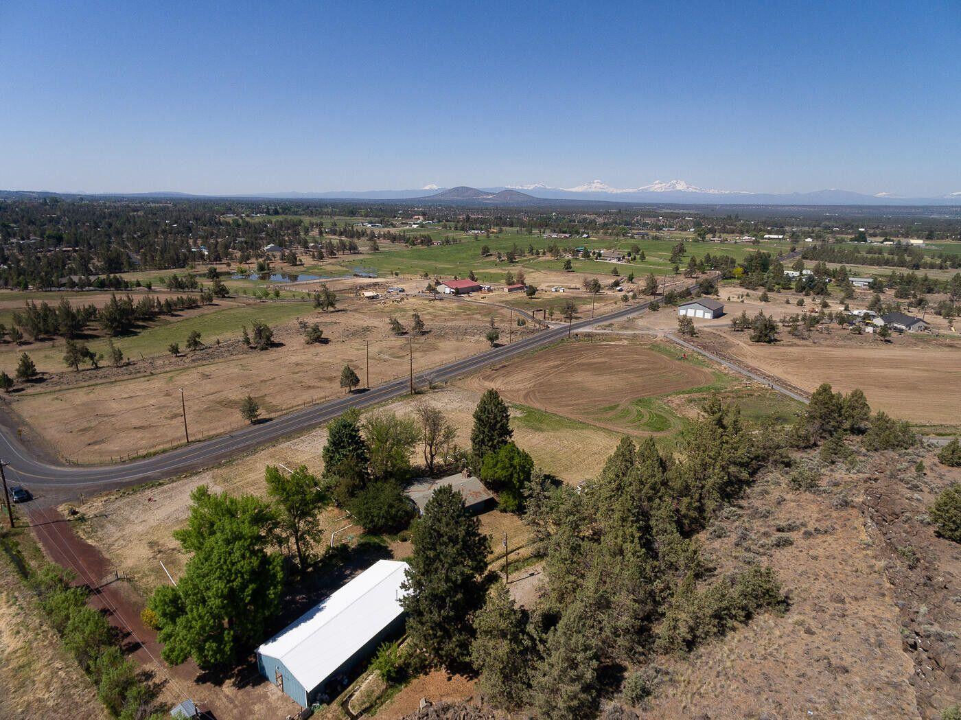 2343 NW Coyner Avenue