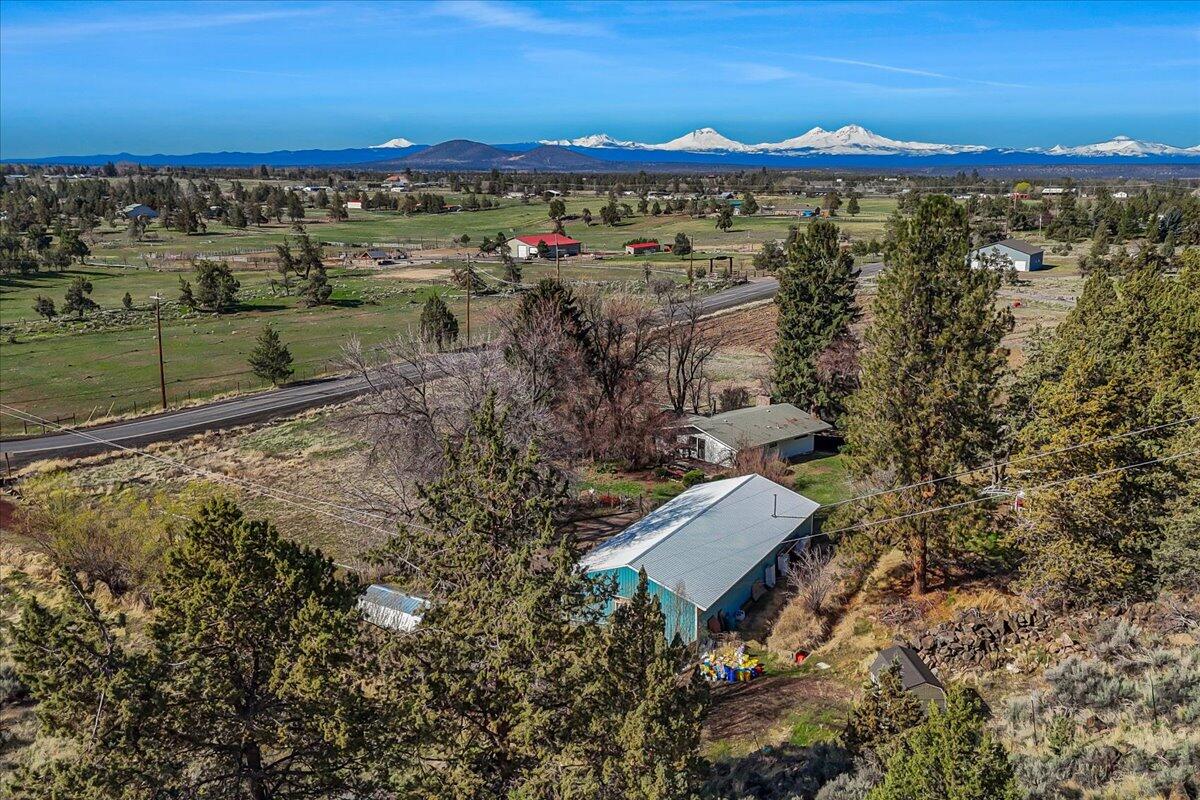 2343 NW Coyner Avenue