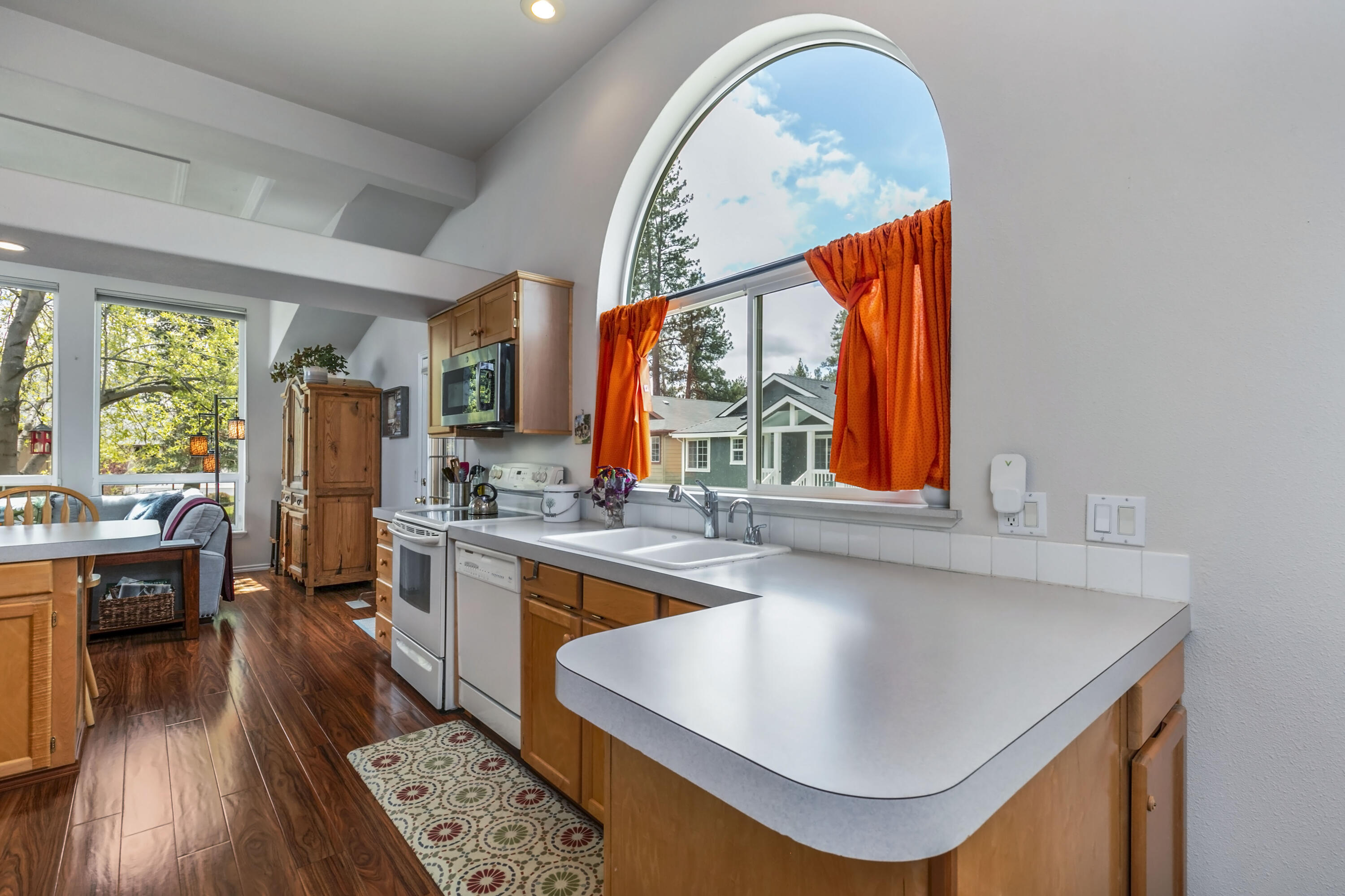 1085 W Collier Glacier Drive