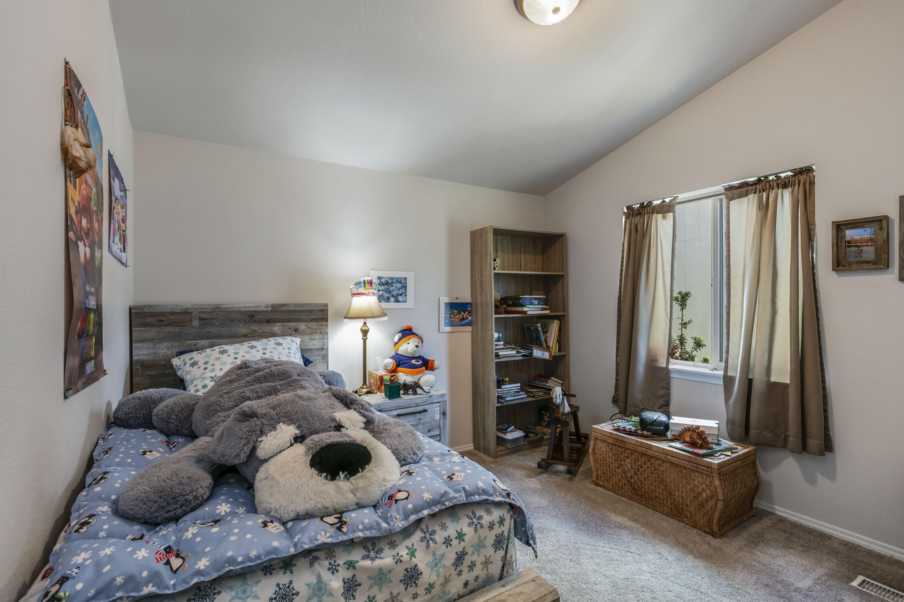 1085 W Collier Glacier Drive