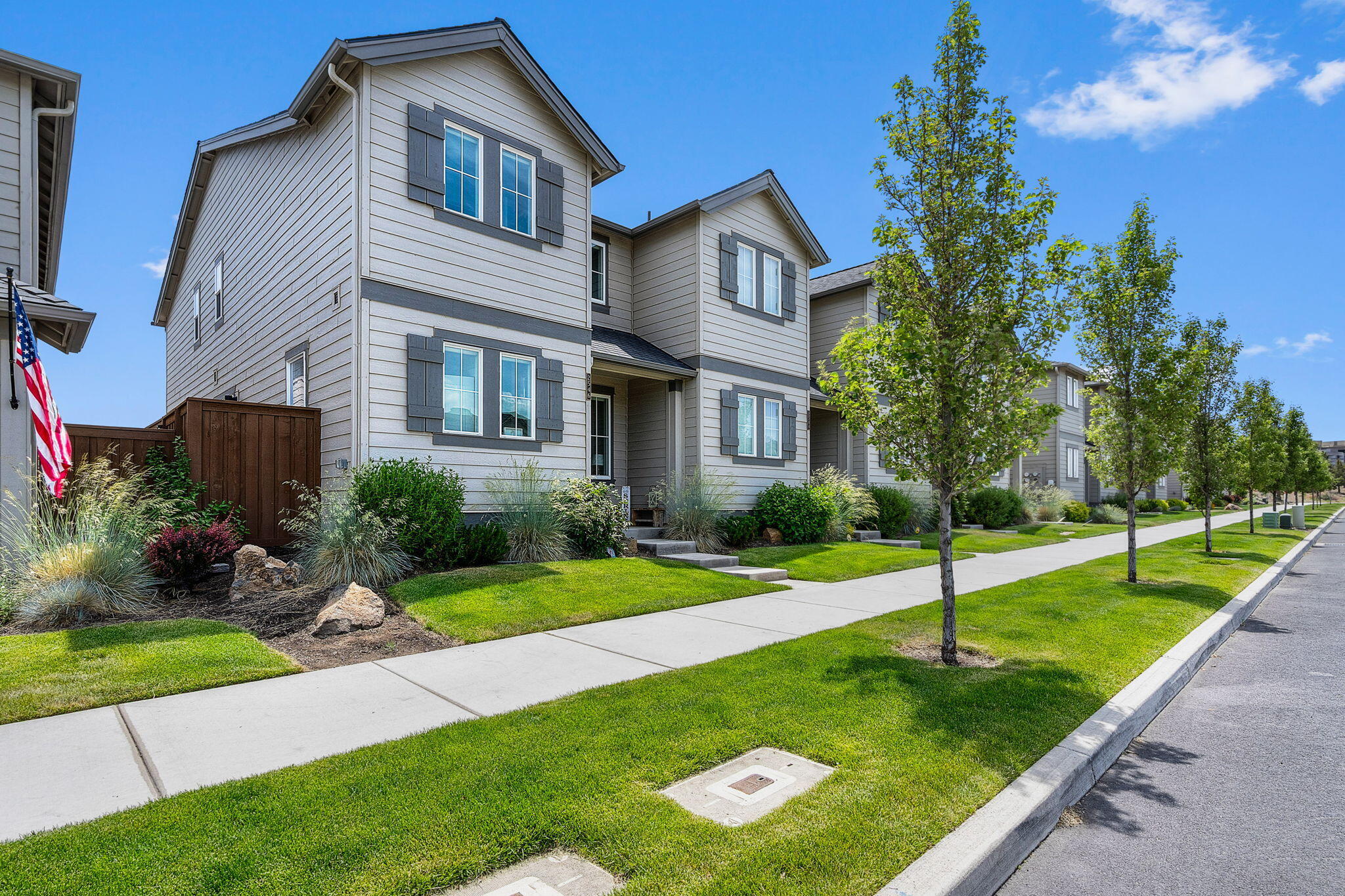 2546 NE Purcell Boulevard