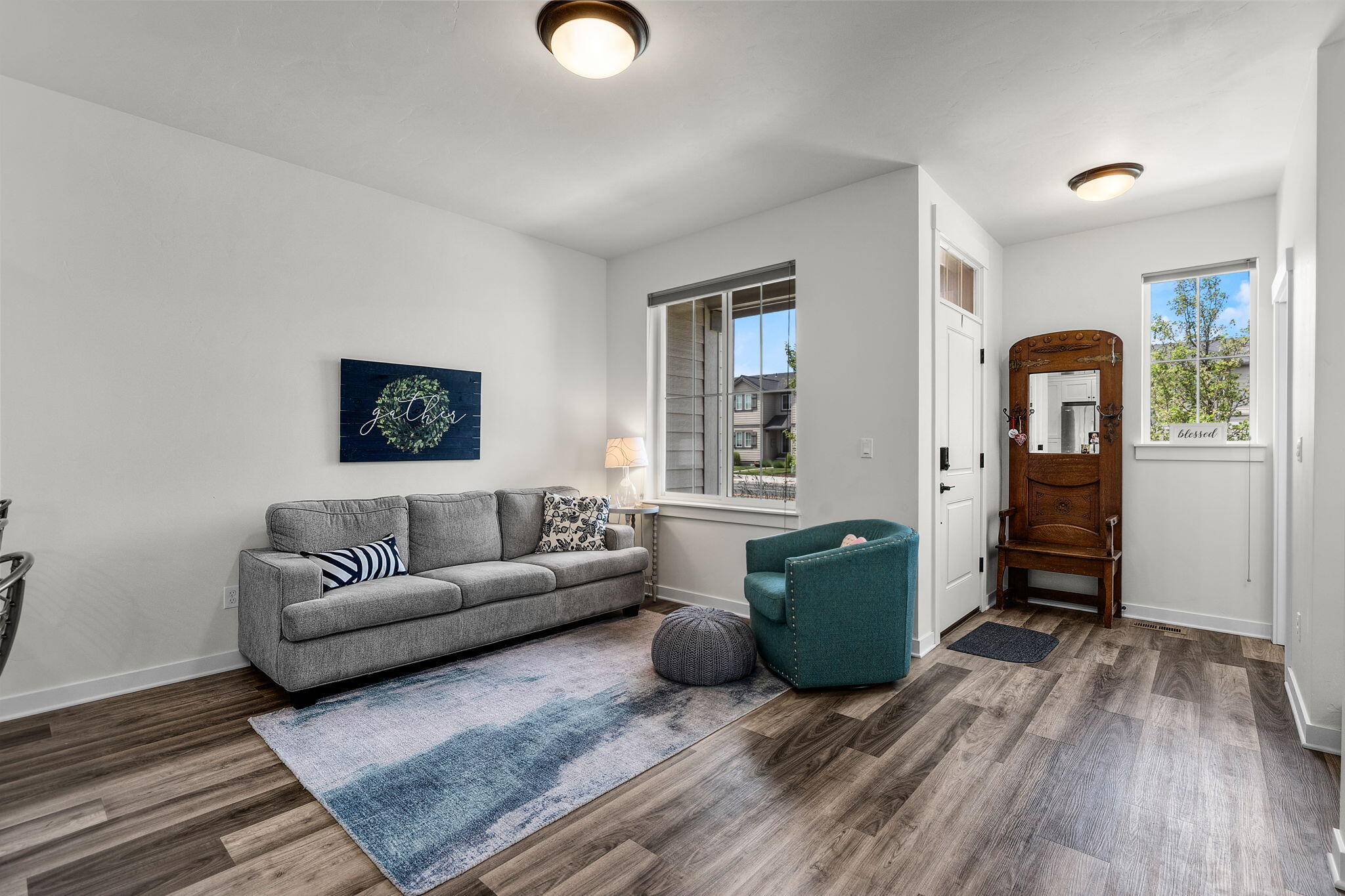 2546 NE Purcell Boulevard