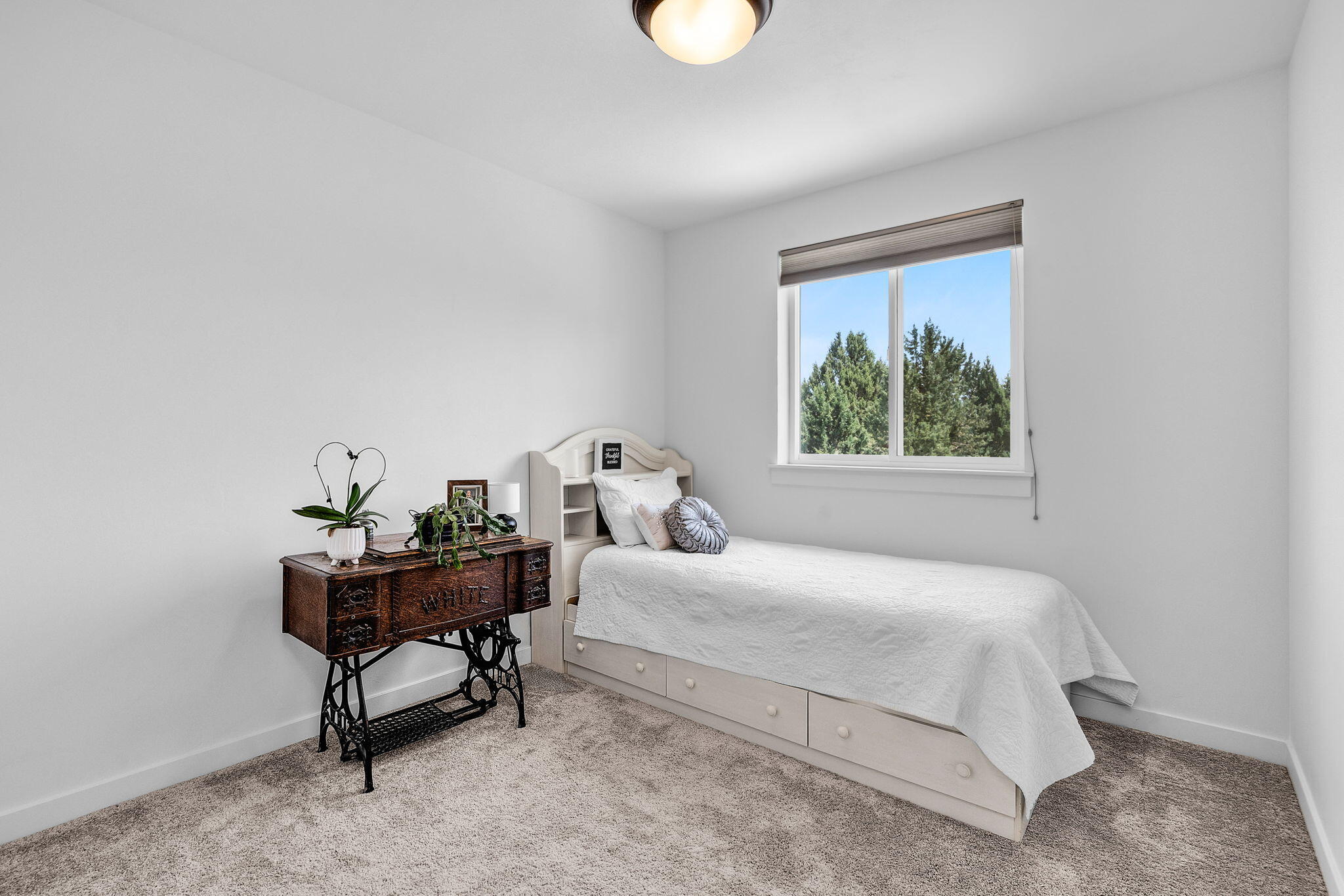 2546 NE Purcell Boulevard