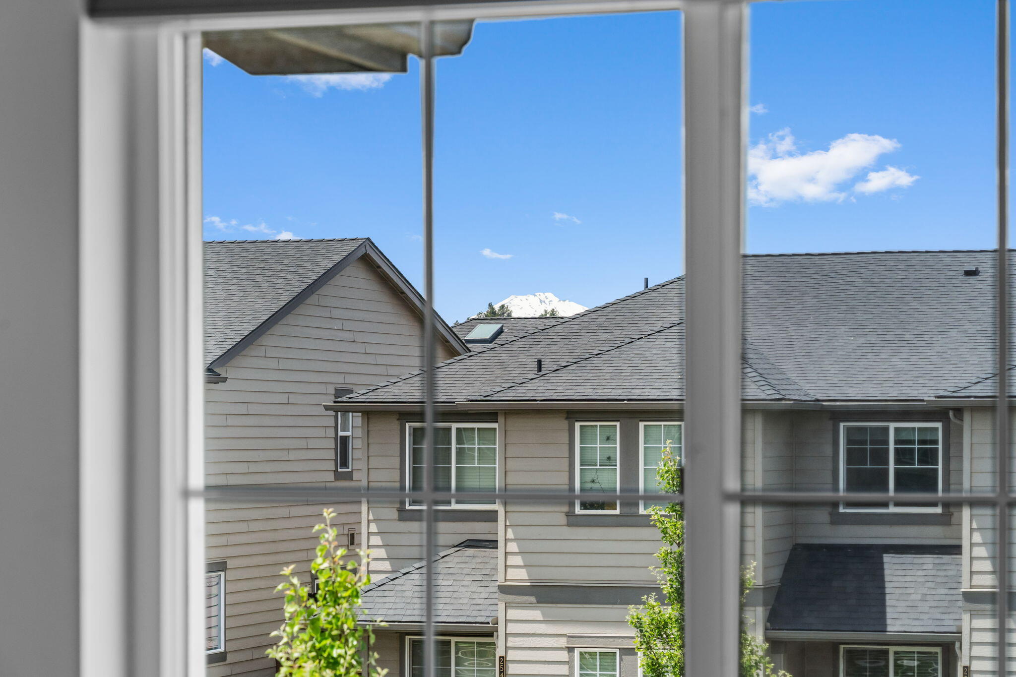 2546 NE Purcell Boulevard