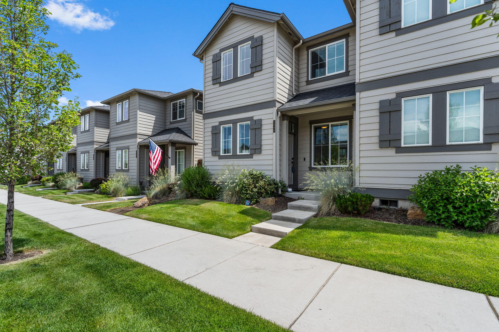 2546 NE Purcell Boulevard