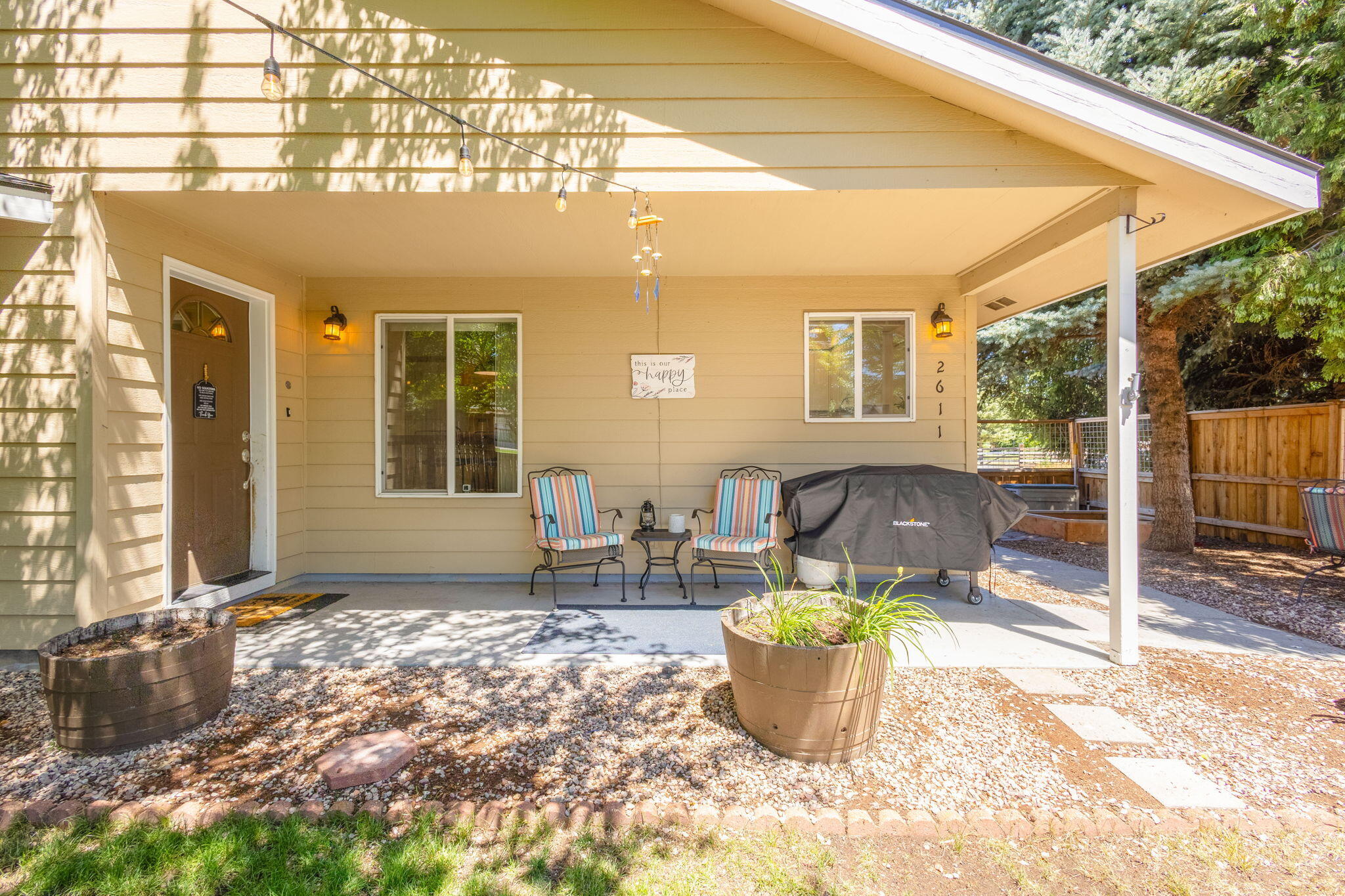 2611 SW Salmon Avenue