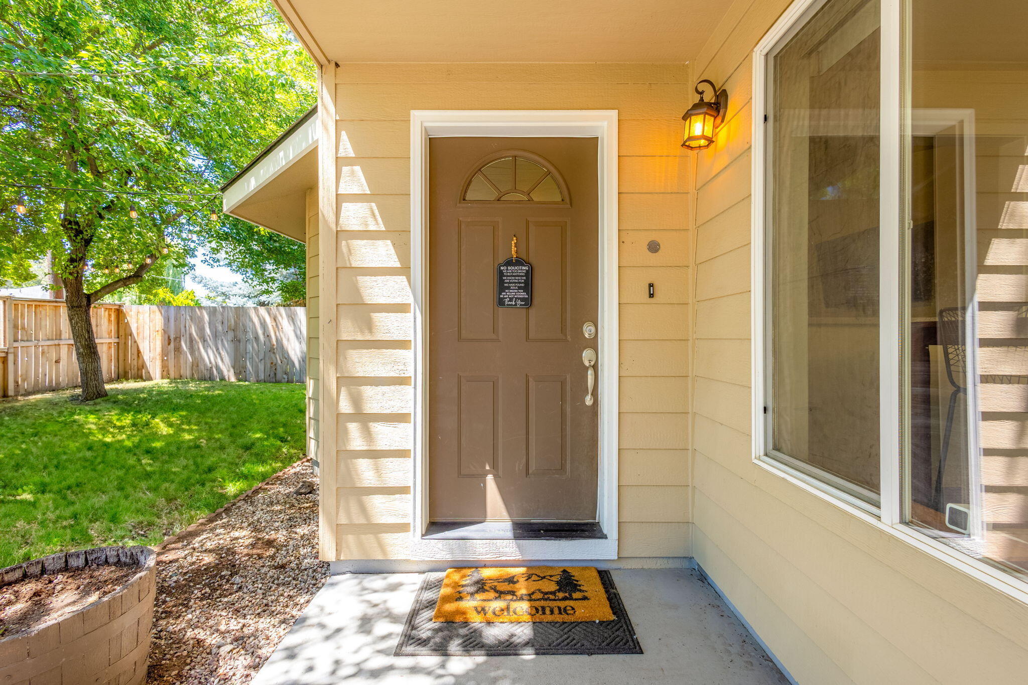 2611 SW Salmon Avenue