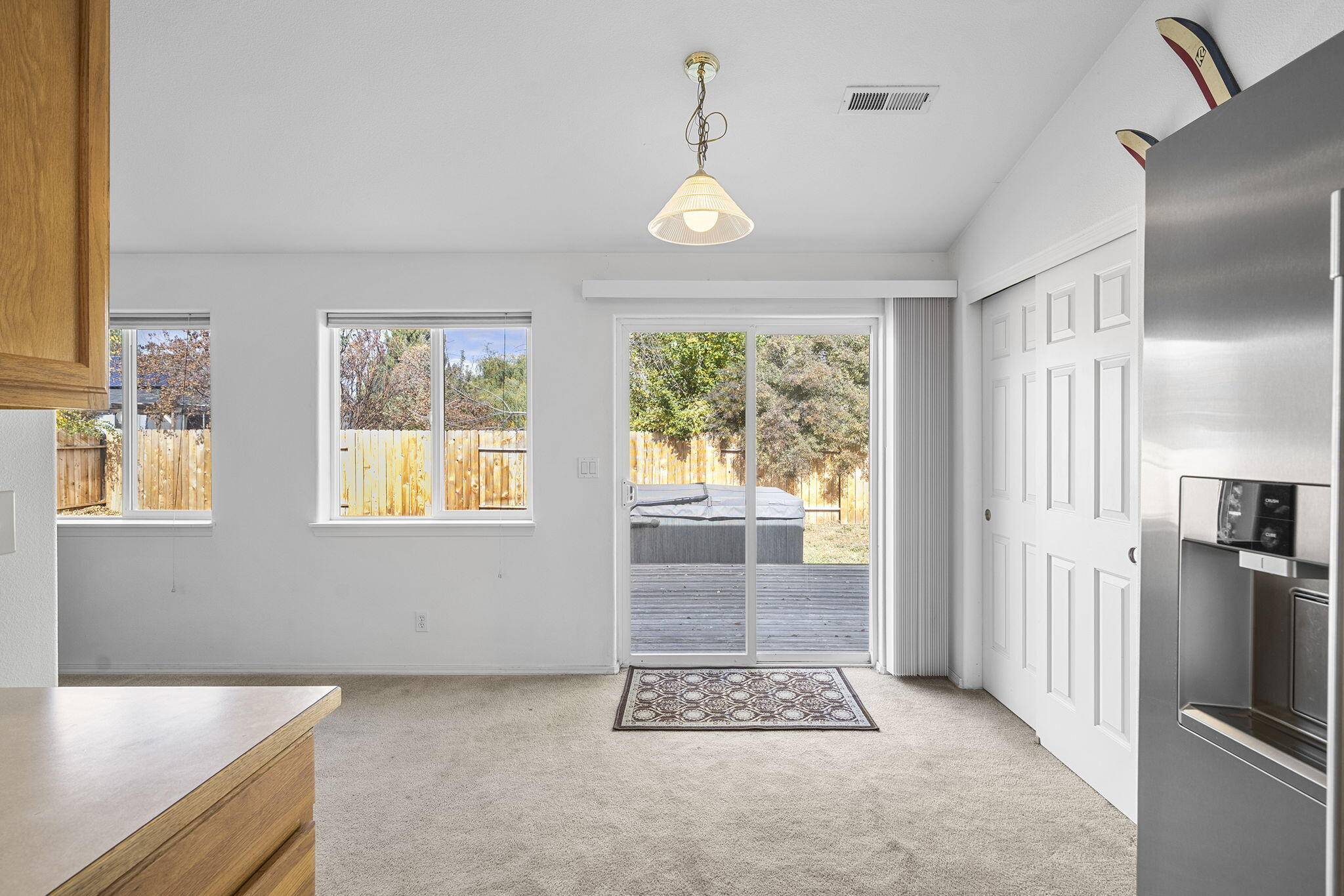 20052 Badger Road, Bend