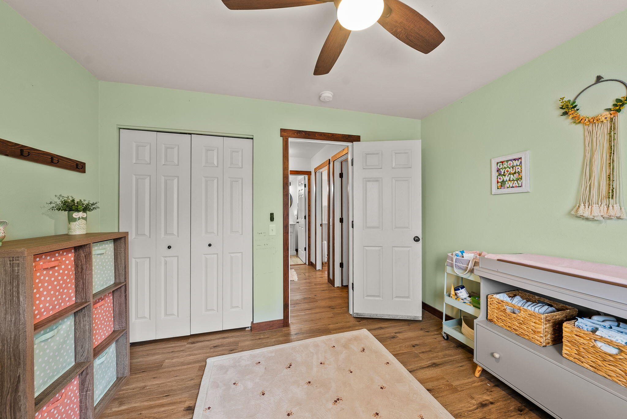 21387 Starling Drive