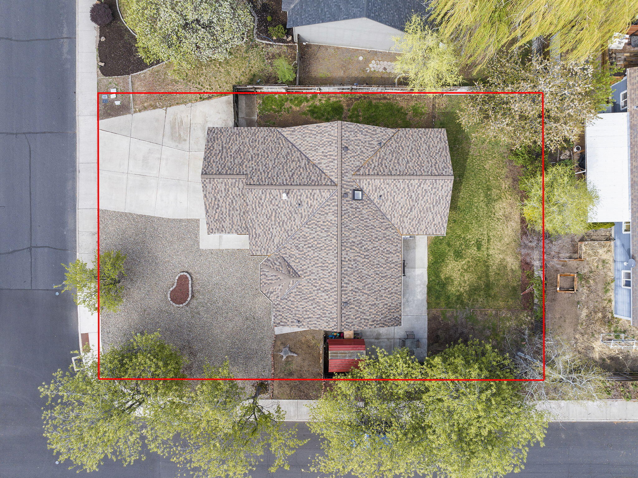 2813 SW Volcano