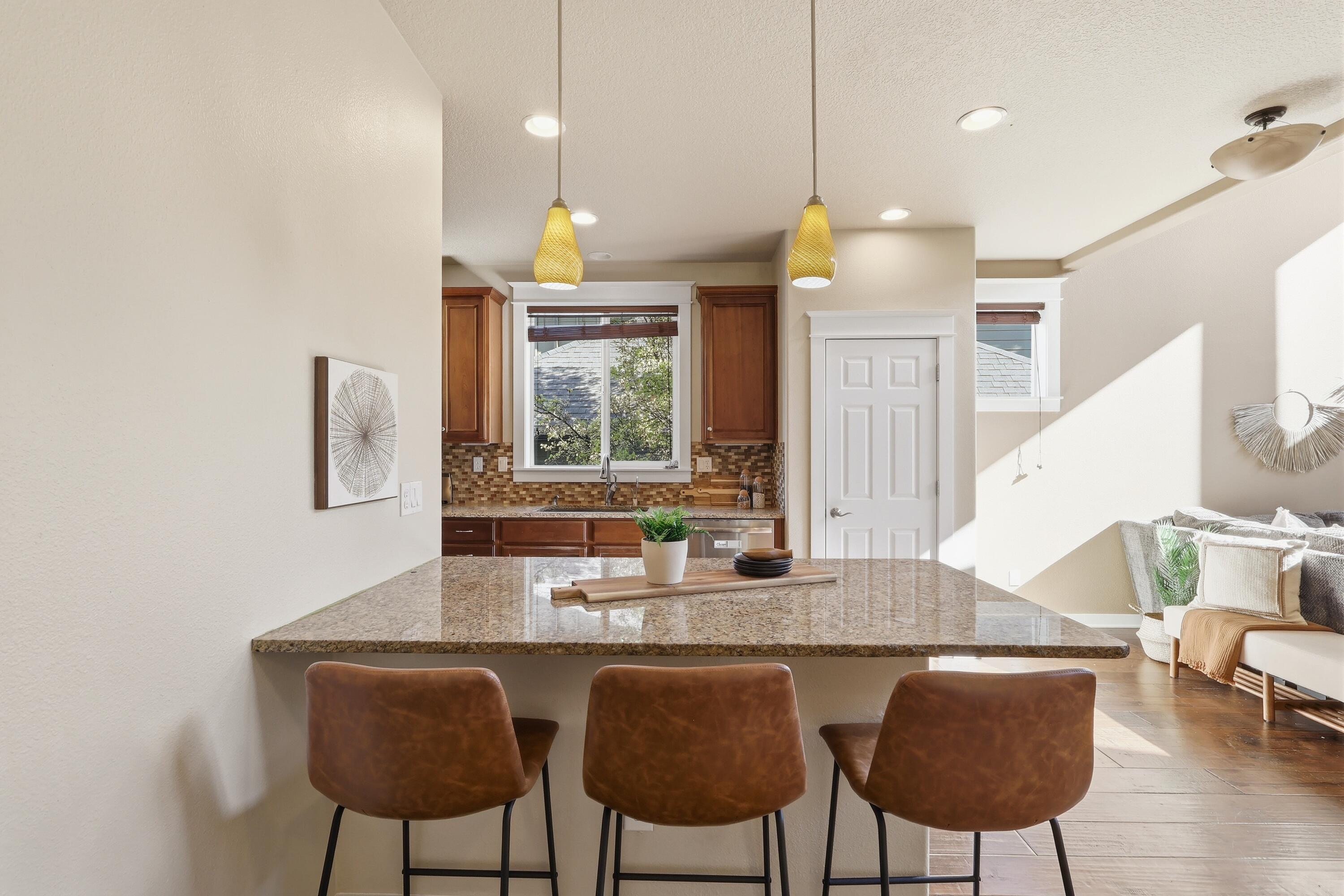 19530 Hollygrape Street