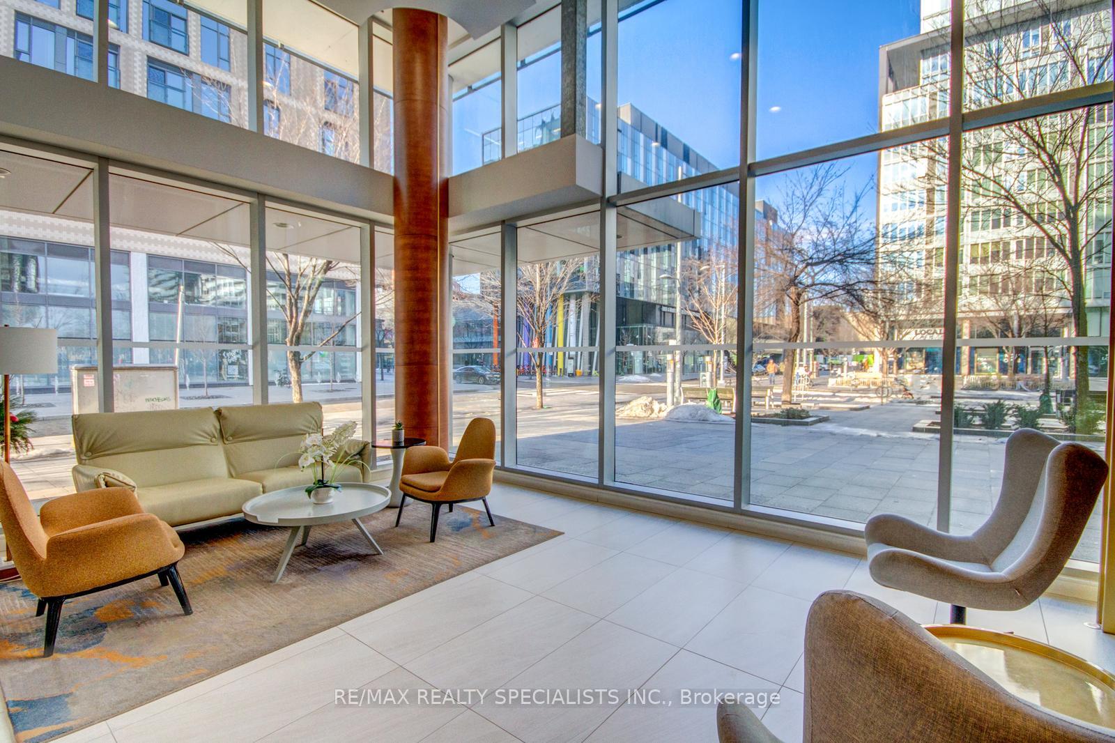 455 Front Street S202