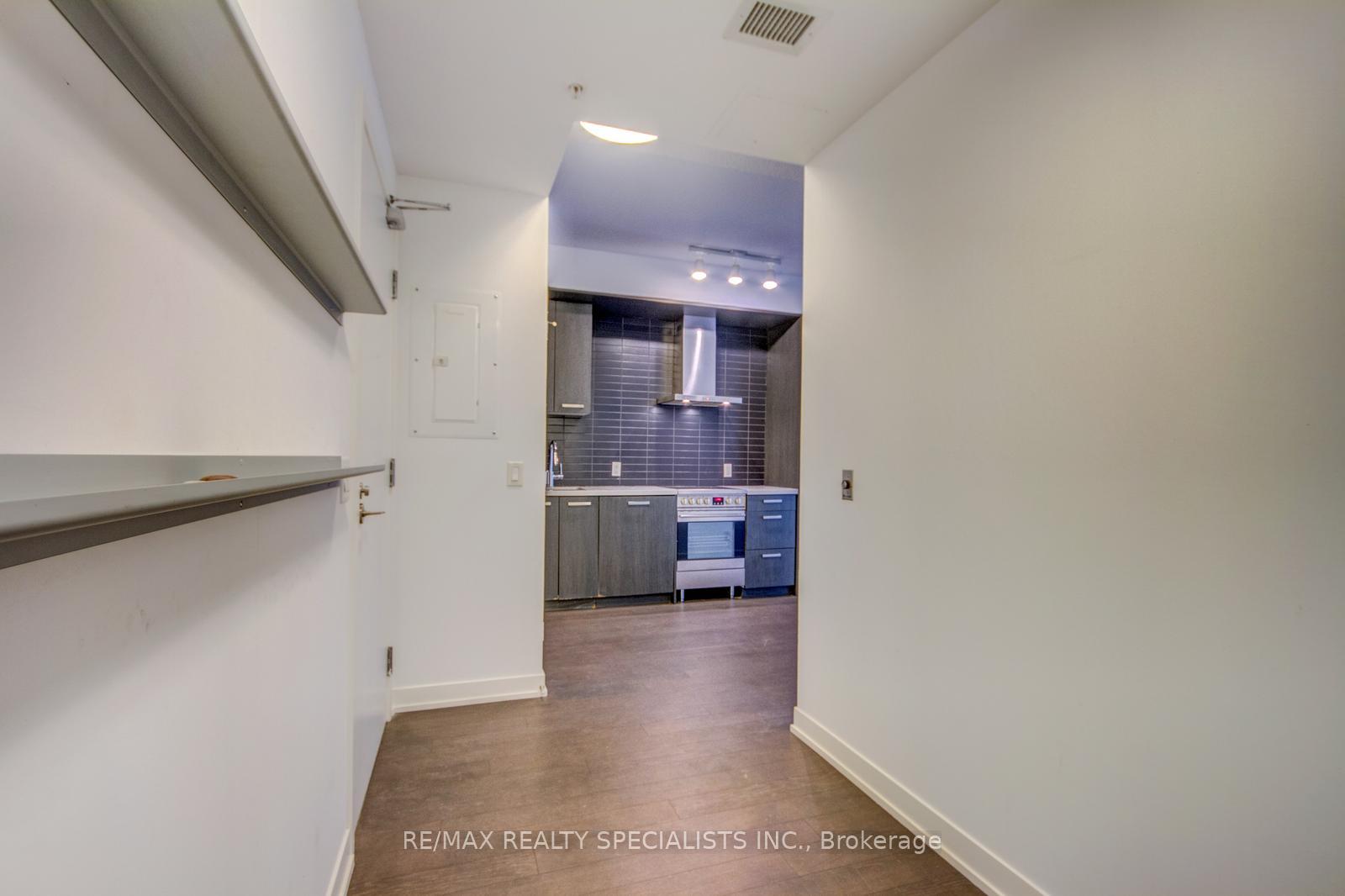 455 Front Street S202