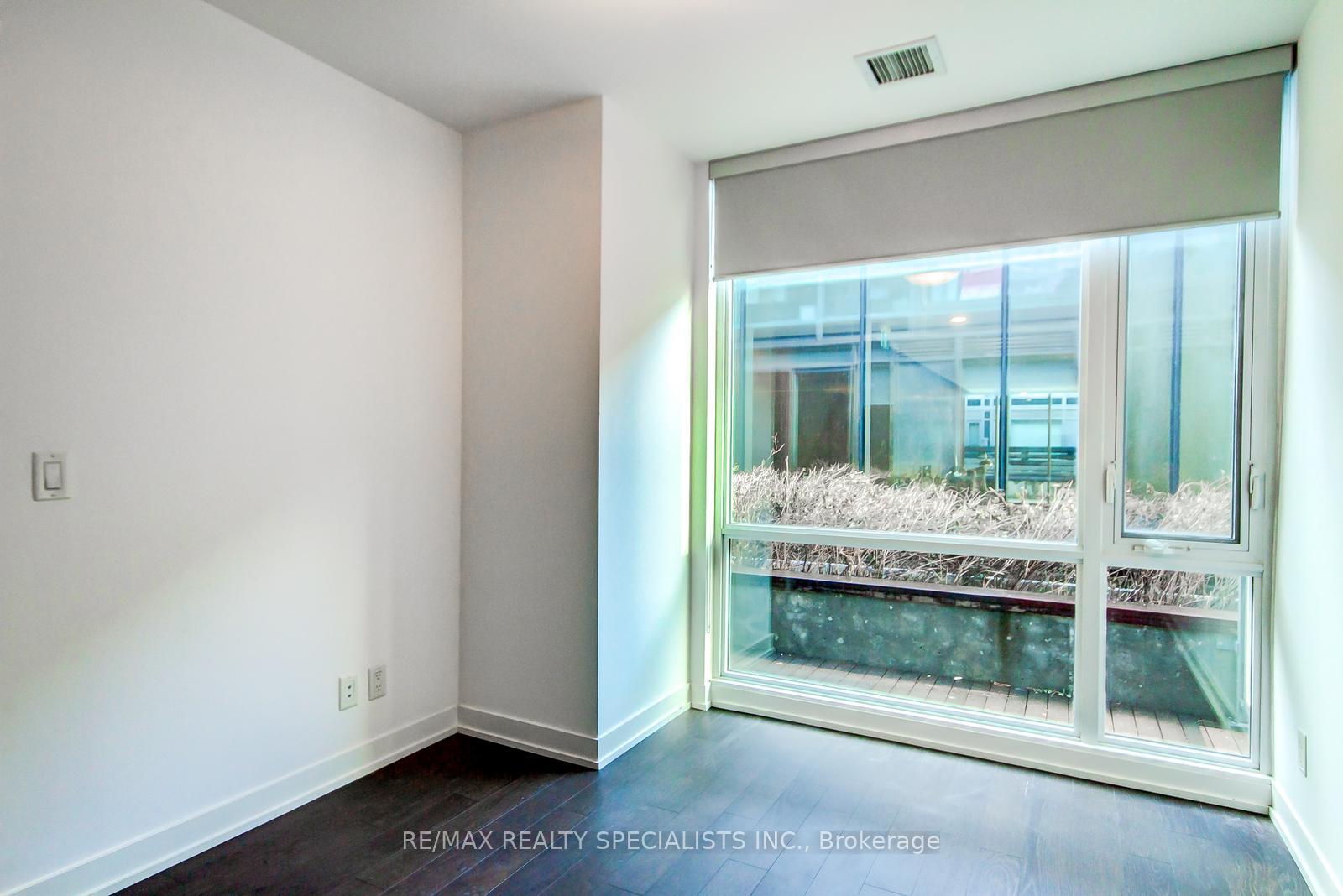 455 Front Street S202