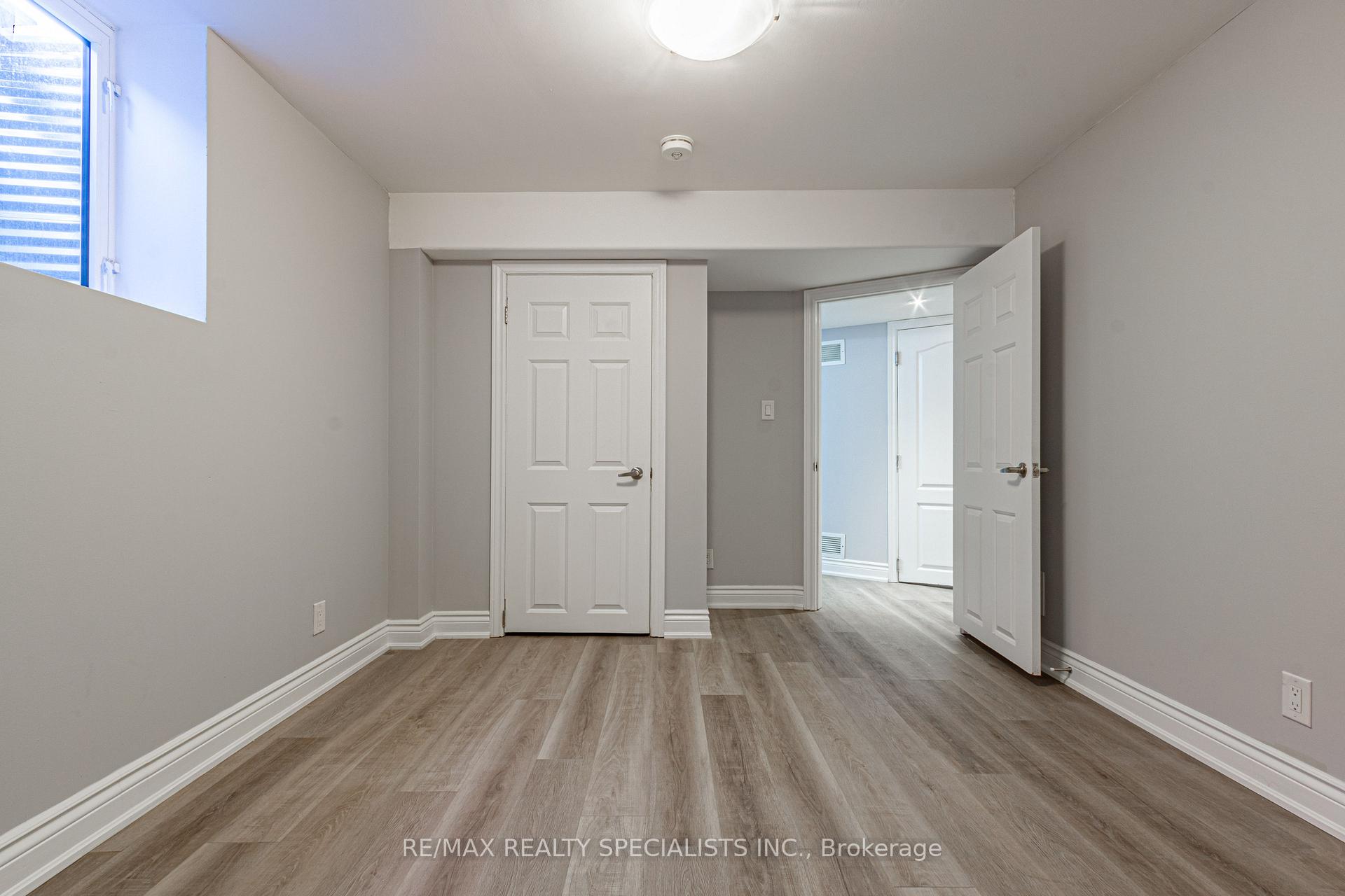 5118 Misty Pine Crescent Lower