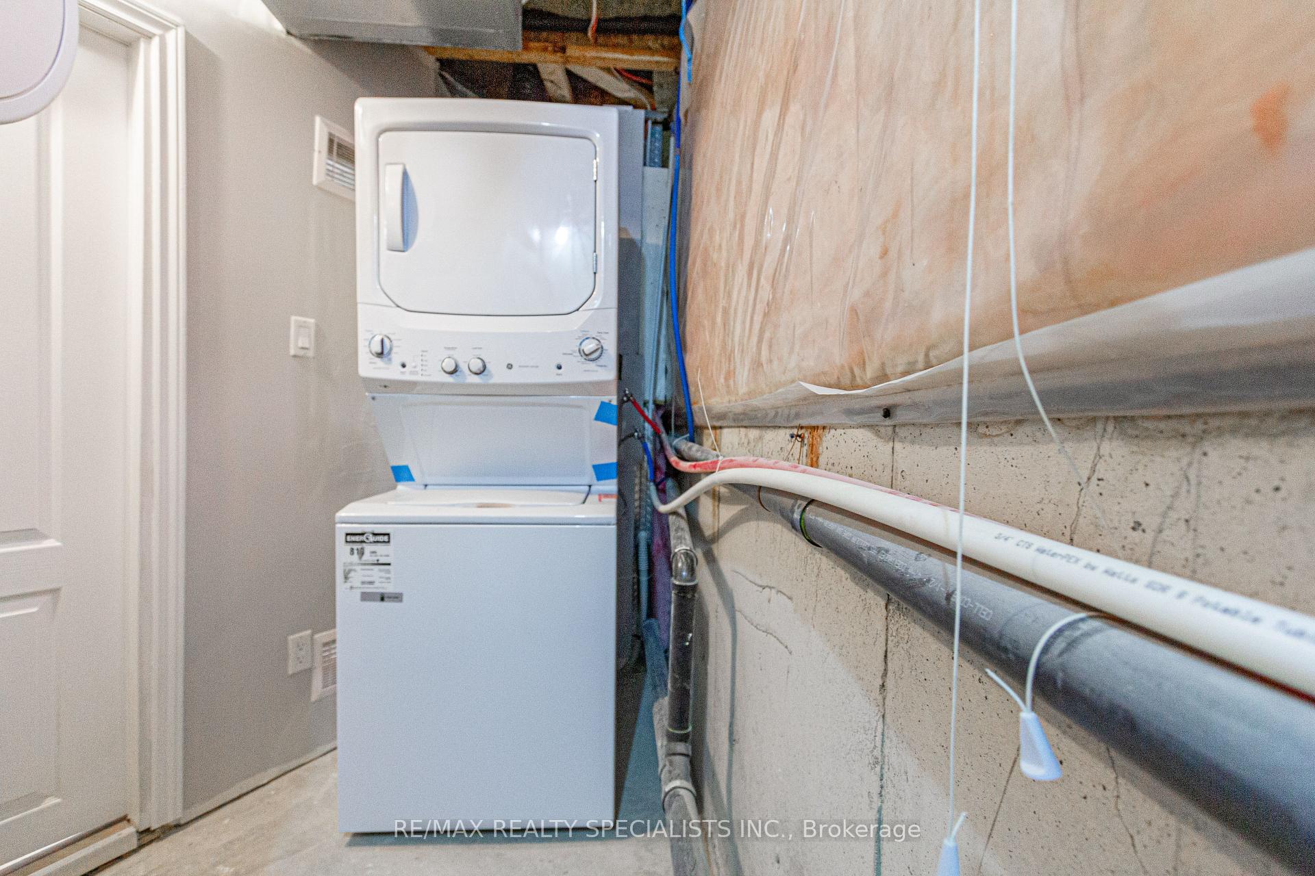 5118 Misty Pine Crescent Lower