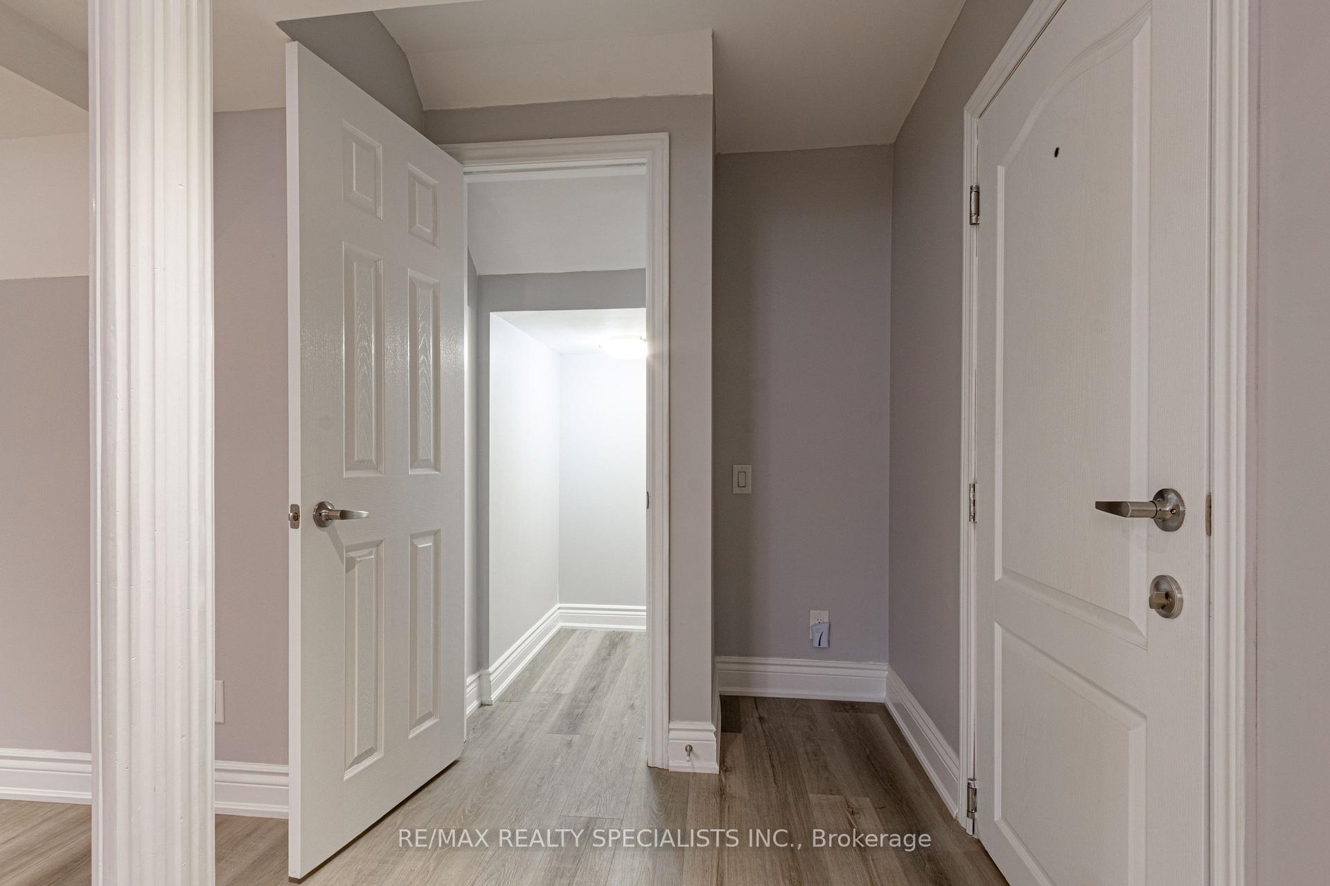 5118 Misty Pine Crescent Lower