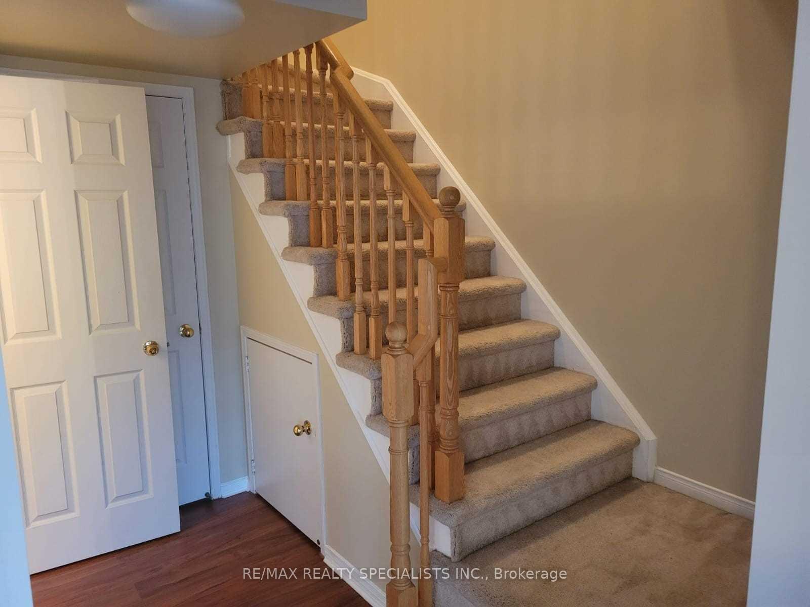 4975 Southampton Drive 208