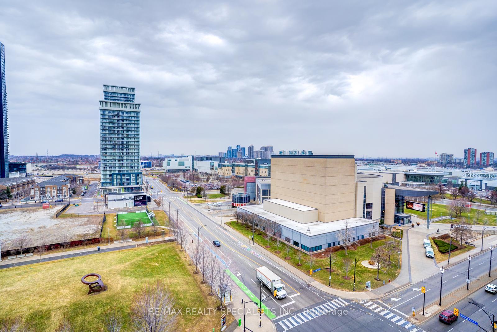 4090 Living Arts Drive 1206