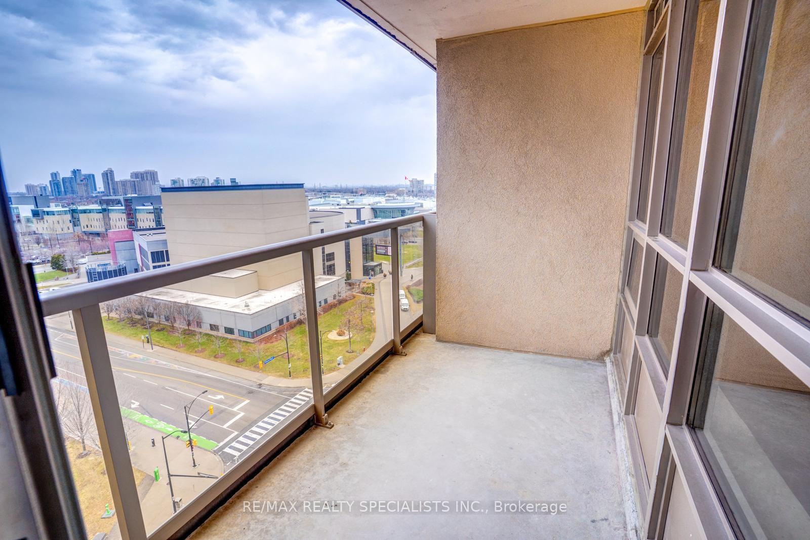 4090 Living Arts Drive 1206