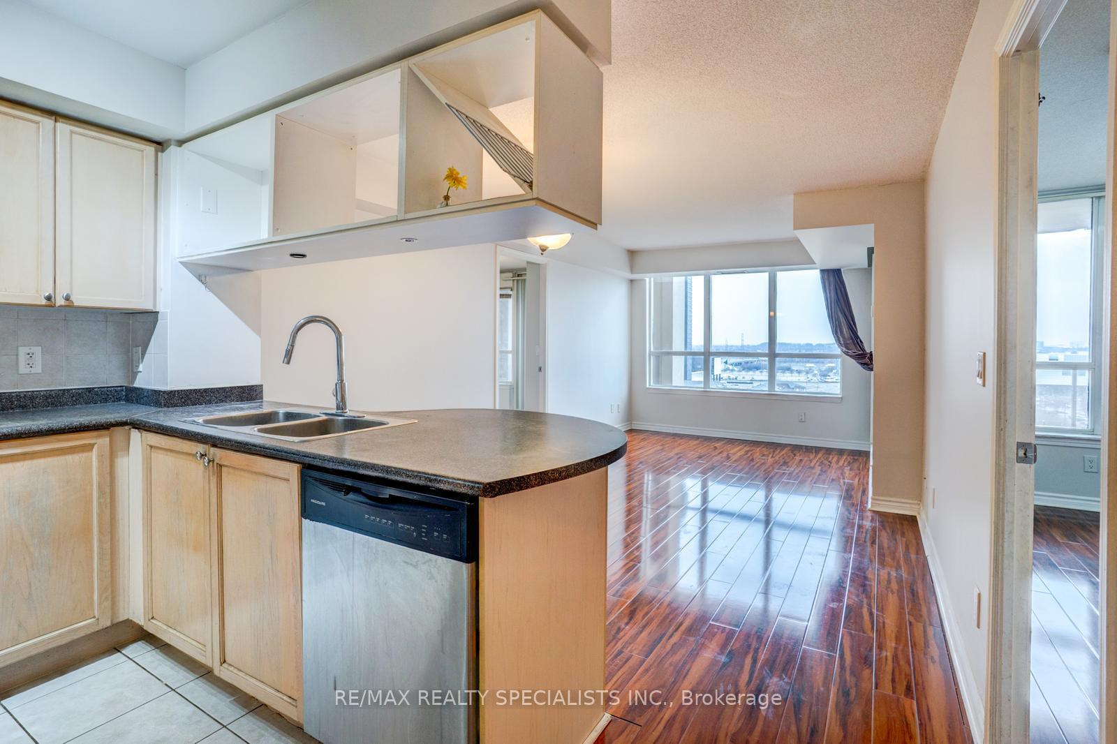 4090 Living Arts Drive 1206