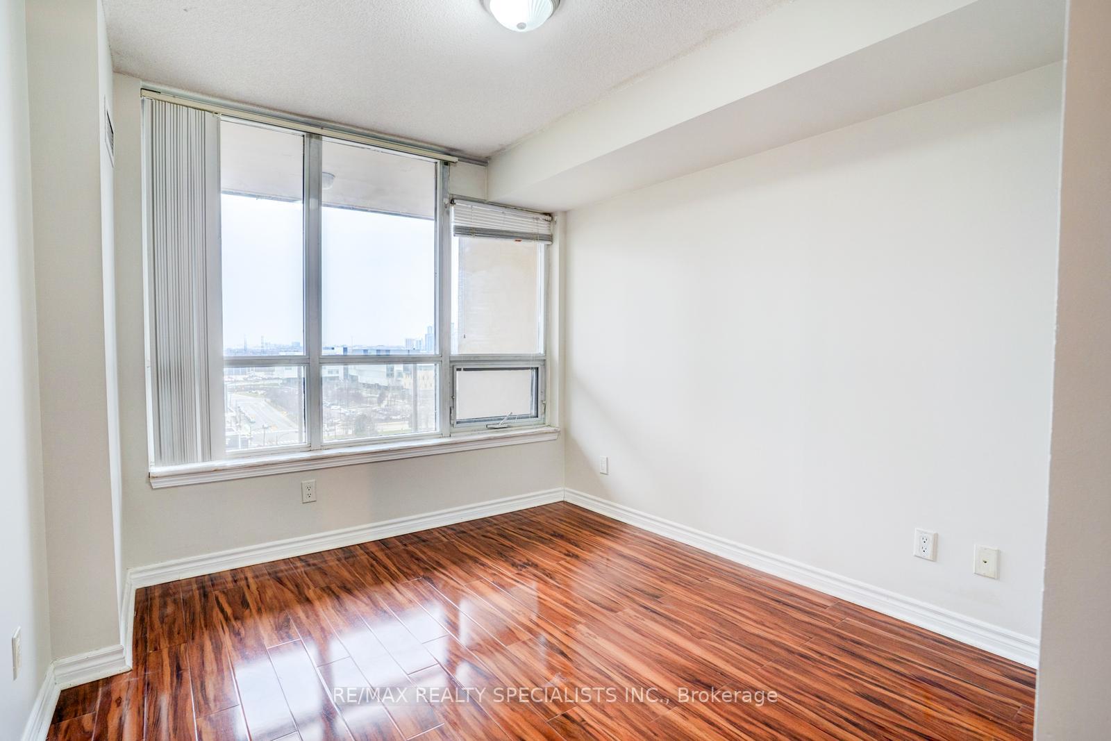 4090 Living Arts Drive 1206