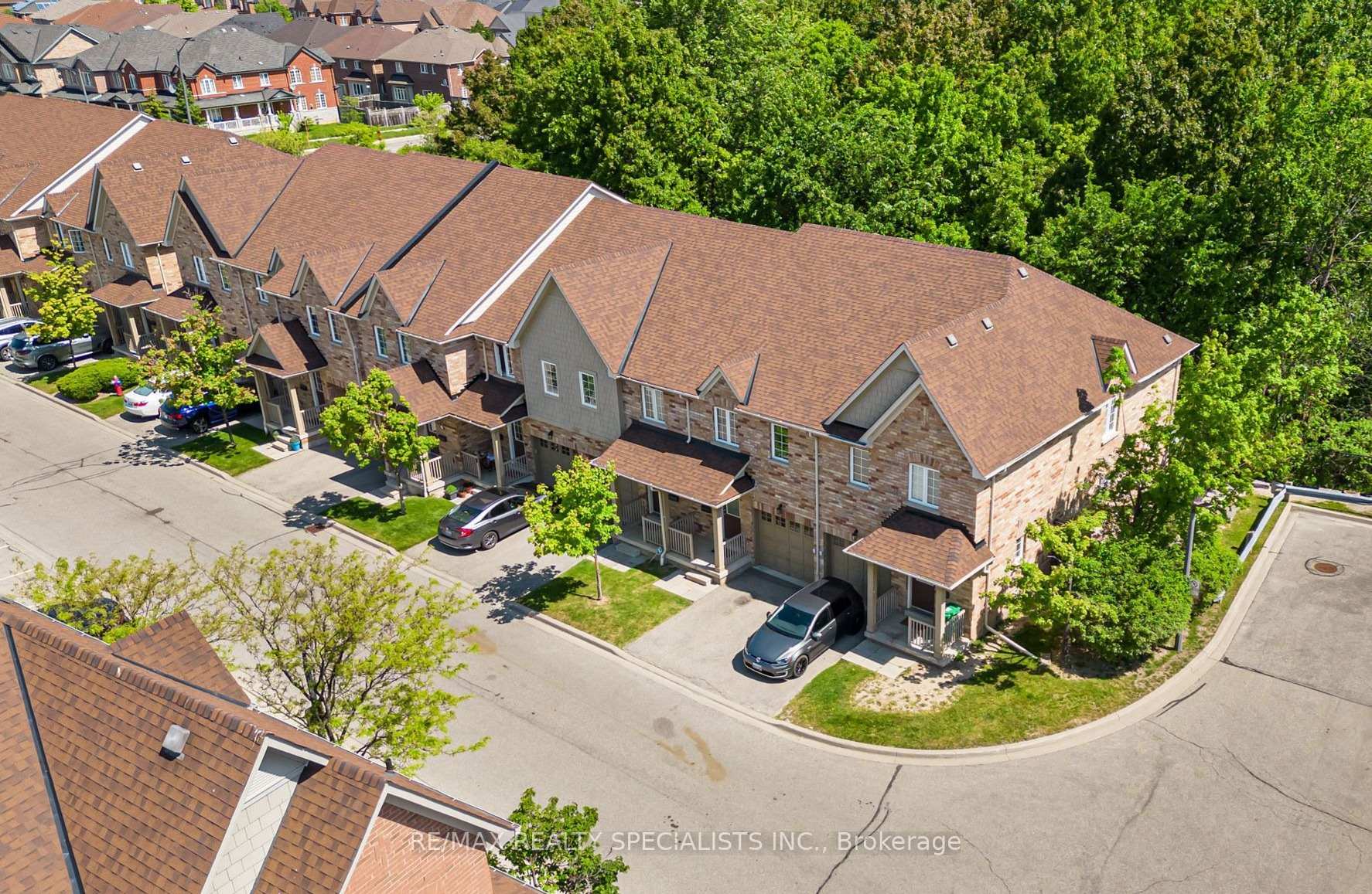 3950 Erin Centre Boulevard 70